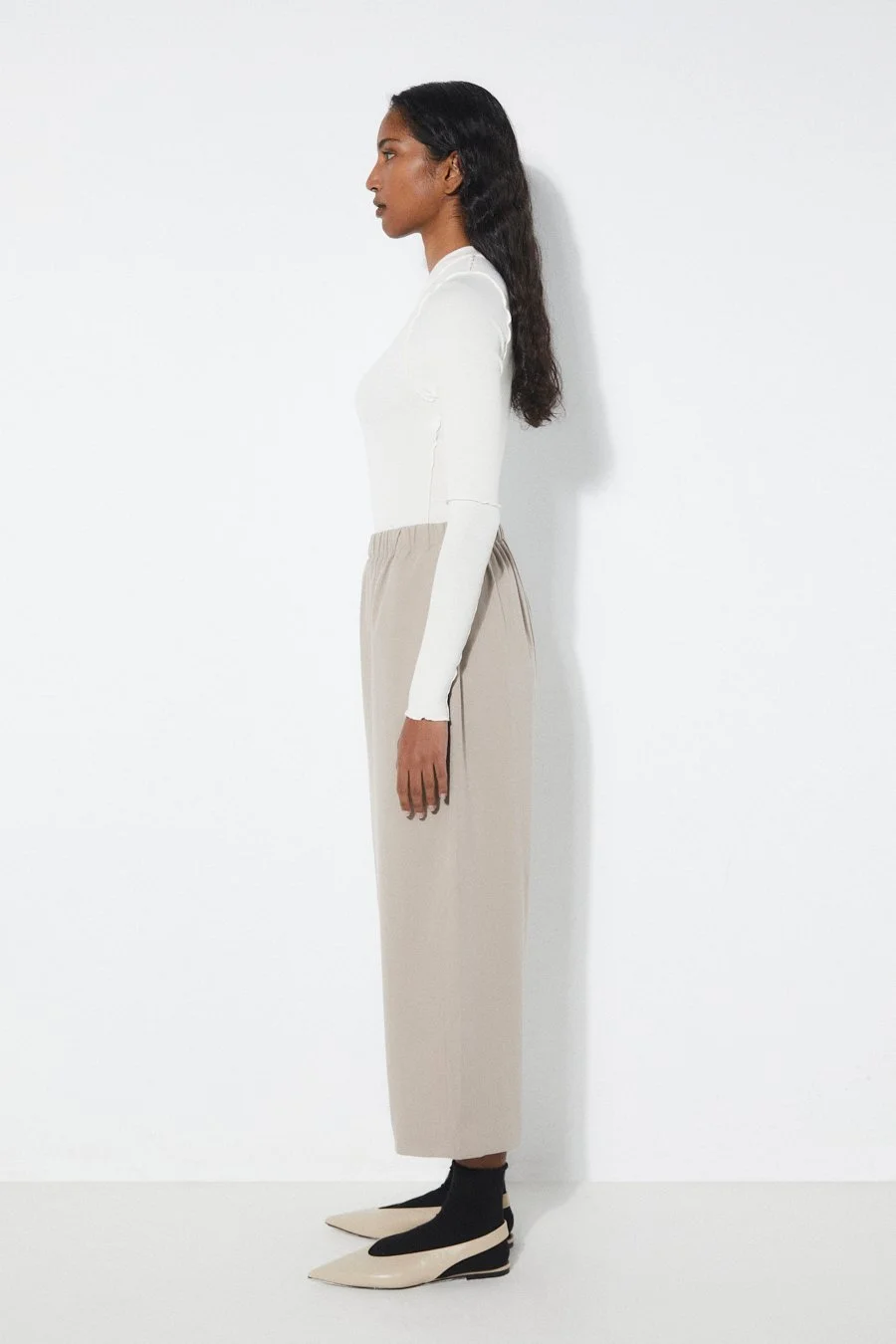 2665-PA-GR_TURIN_PANTS_GREY_RITA_ROW_WOMEN_AW25_4.webp
