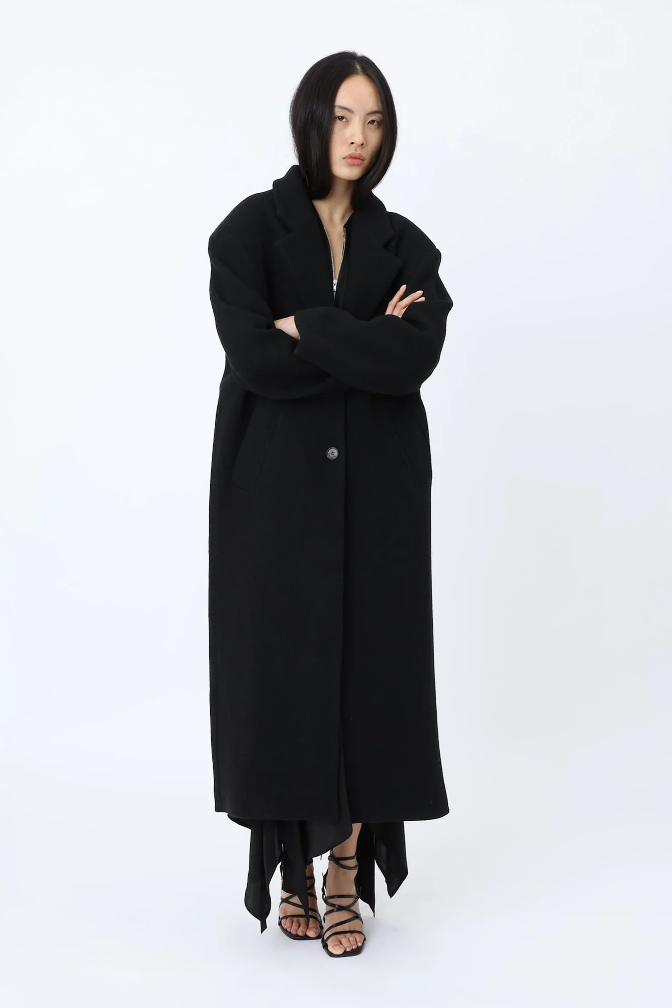 4731-14335_Black_Viva_Winter_Coat_1.webp