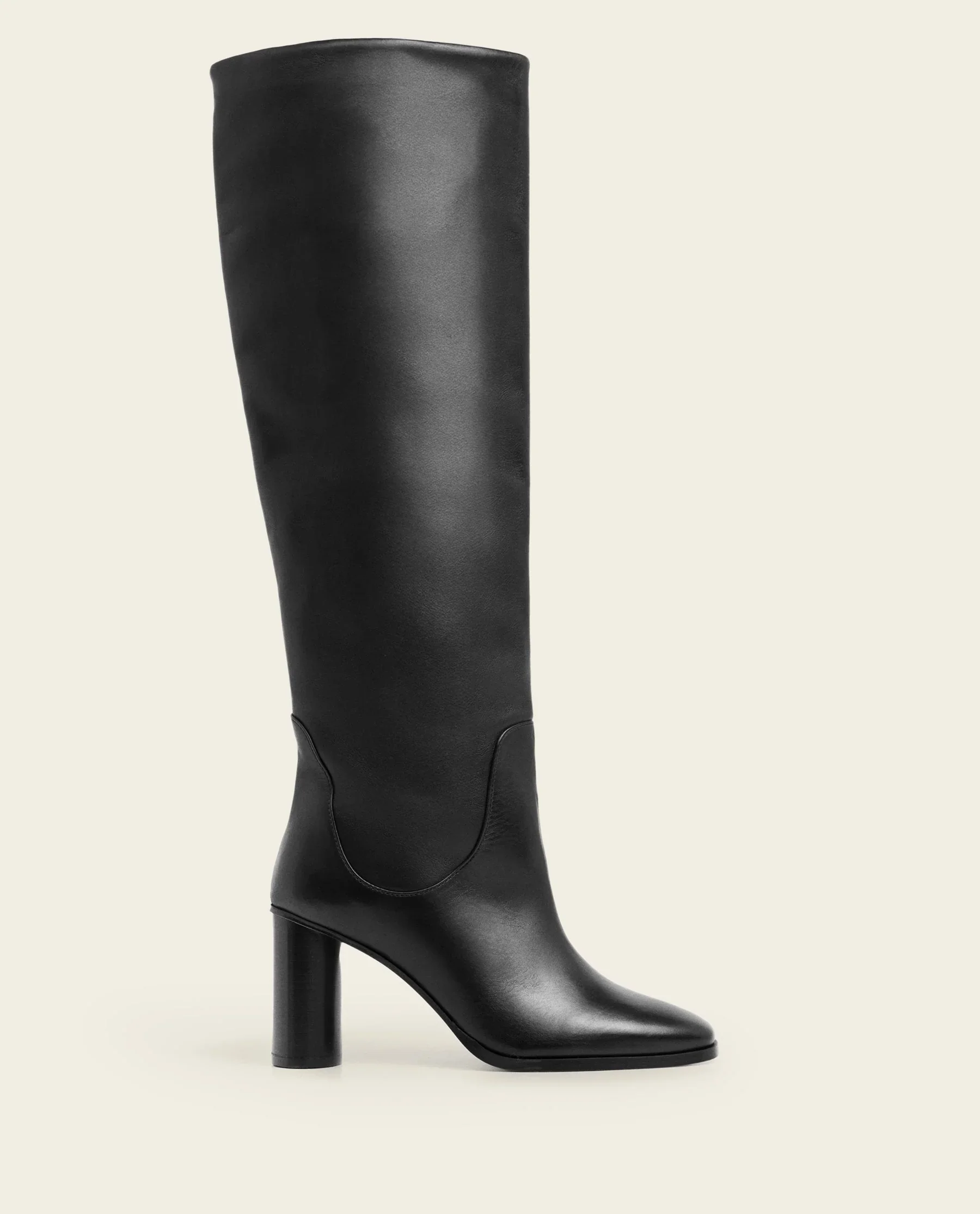 FLATTERED-OCTAVIA-LEATHER_BLACK-SIDE.webp