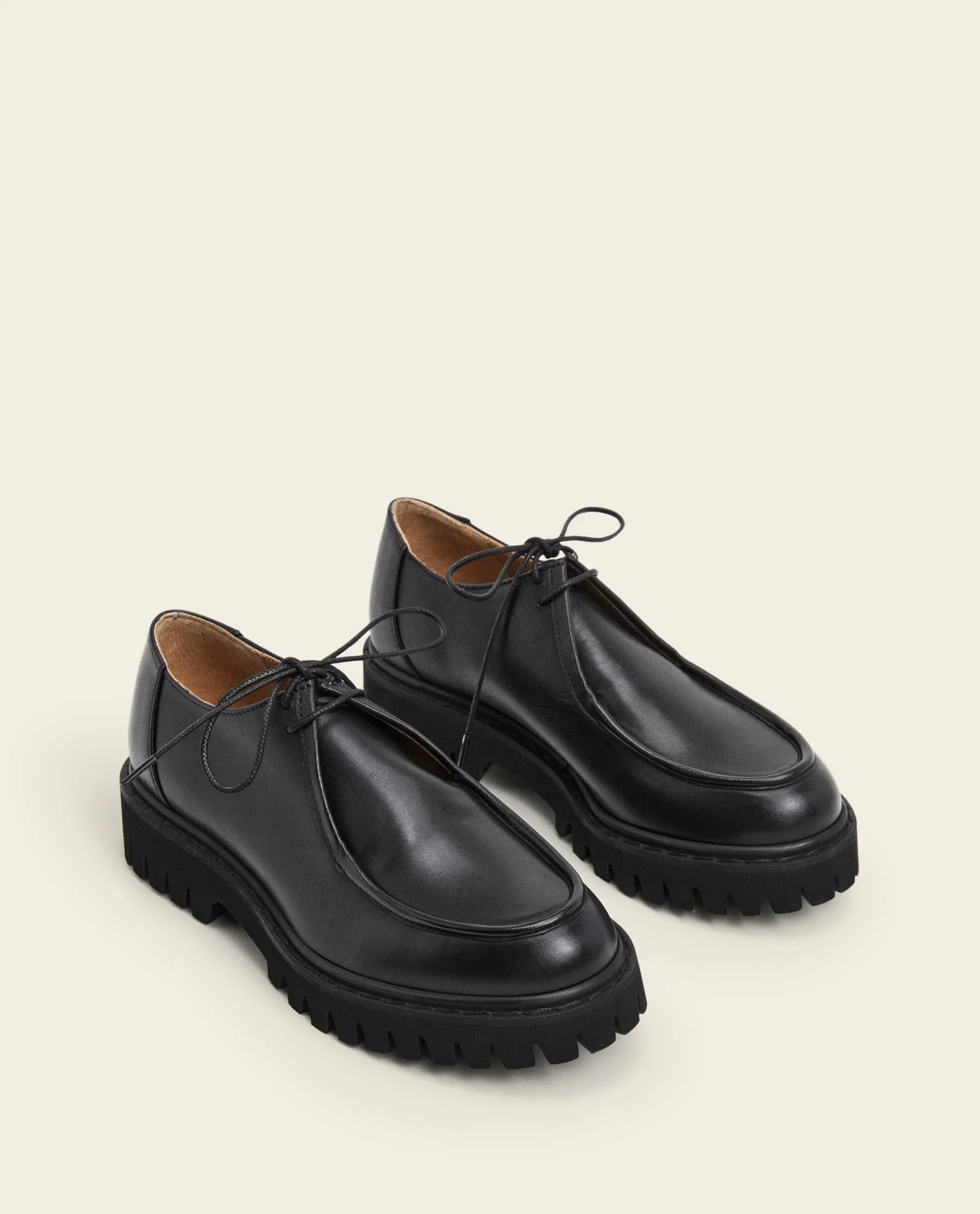 FLATTERED-MARLON_BLACK_LEATHER-PAIR_copy.webp