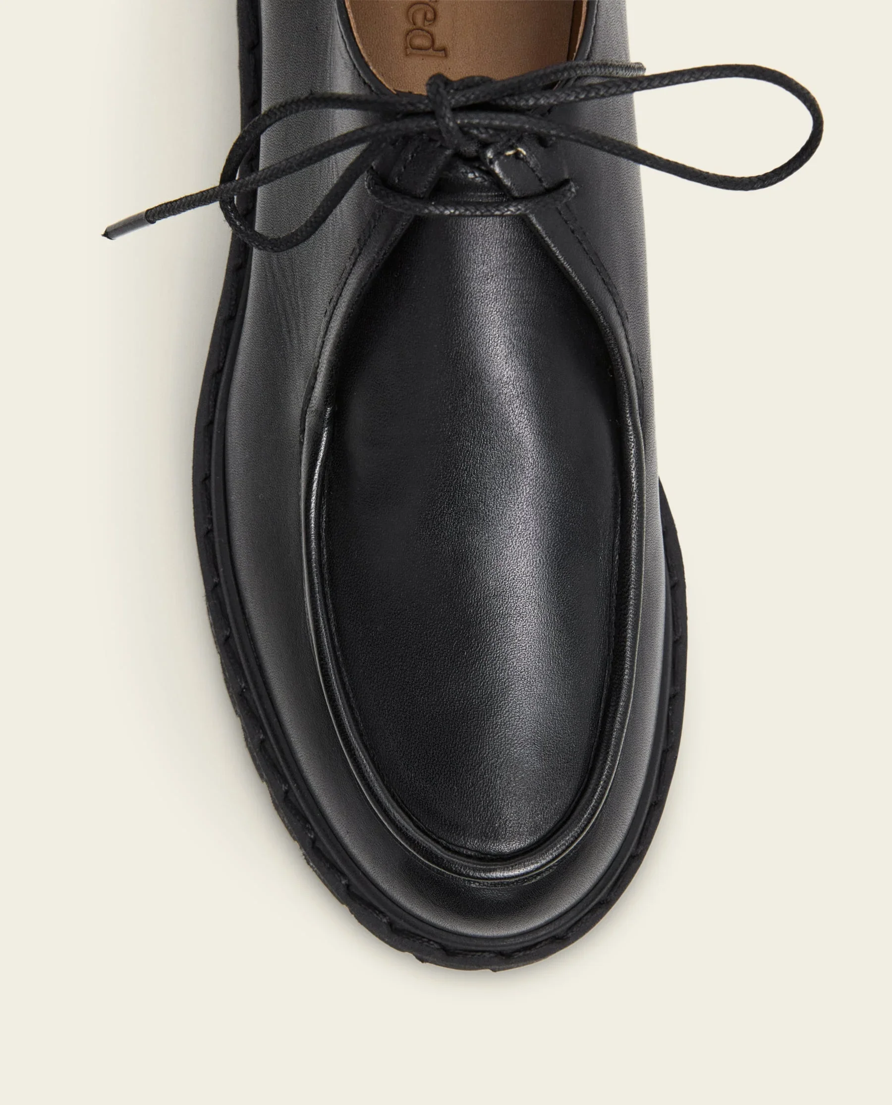 FLATTERED-MARLON_BLACK_LEATHER-TOESHAPE_copy.webp