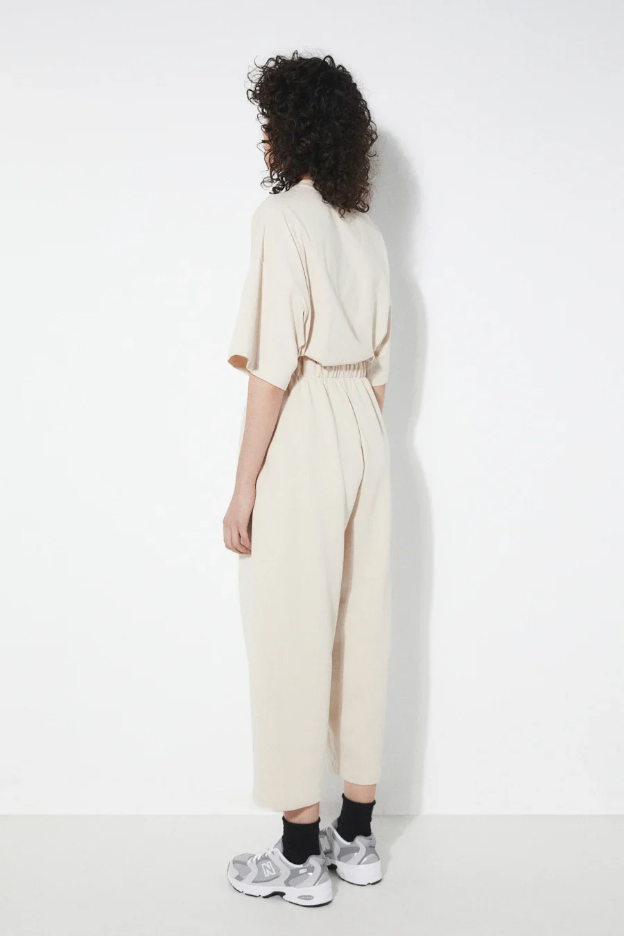 25TC2024-PA_WANDA_BEIGE_PANTS_RITA_ROW_WOMEN_AW25_4.webp