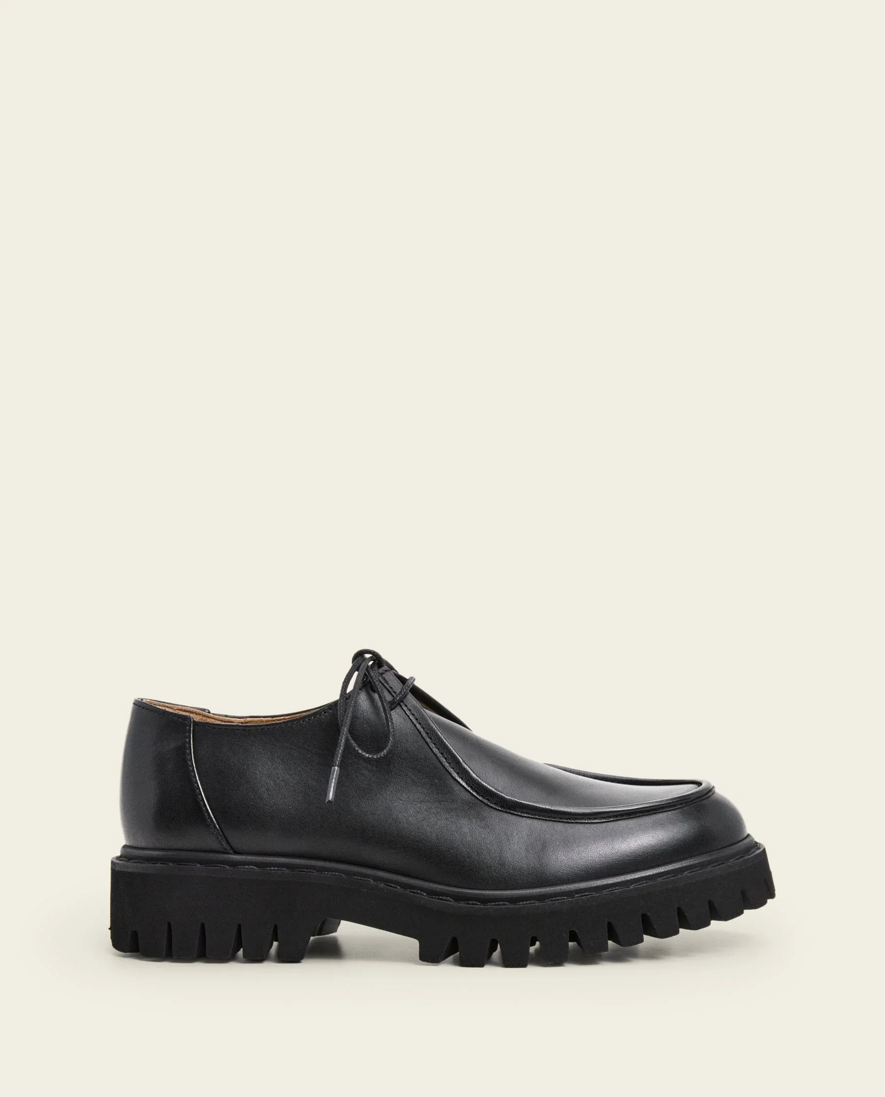 FLATTERED-MARLON_BLACK_LEATHER-SIDE_copy.webp