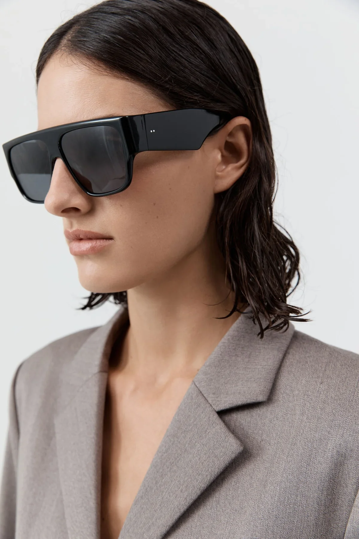 linea oversized sunglasses - black/grey