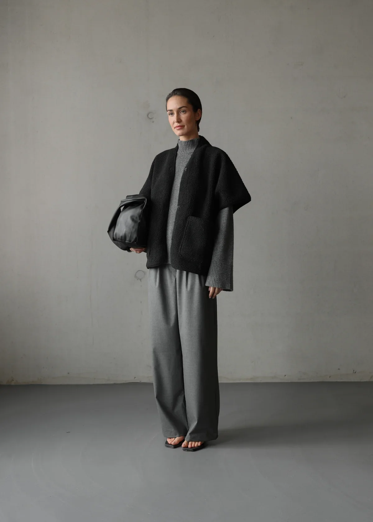aw25_lookbook_lowr-25_66492259-172d-4863-8a6b-041d5eda752b.webp