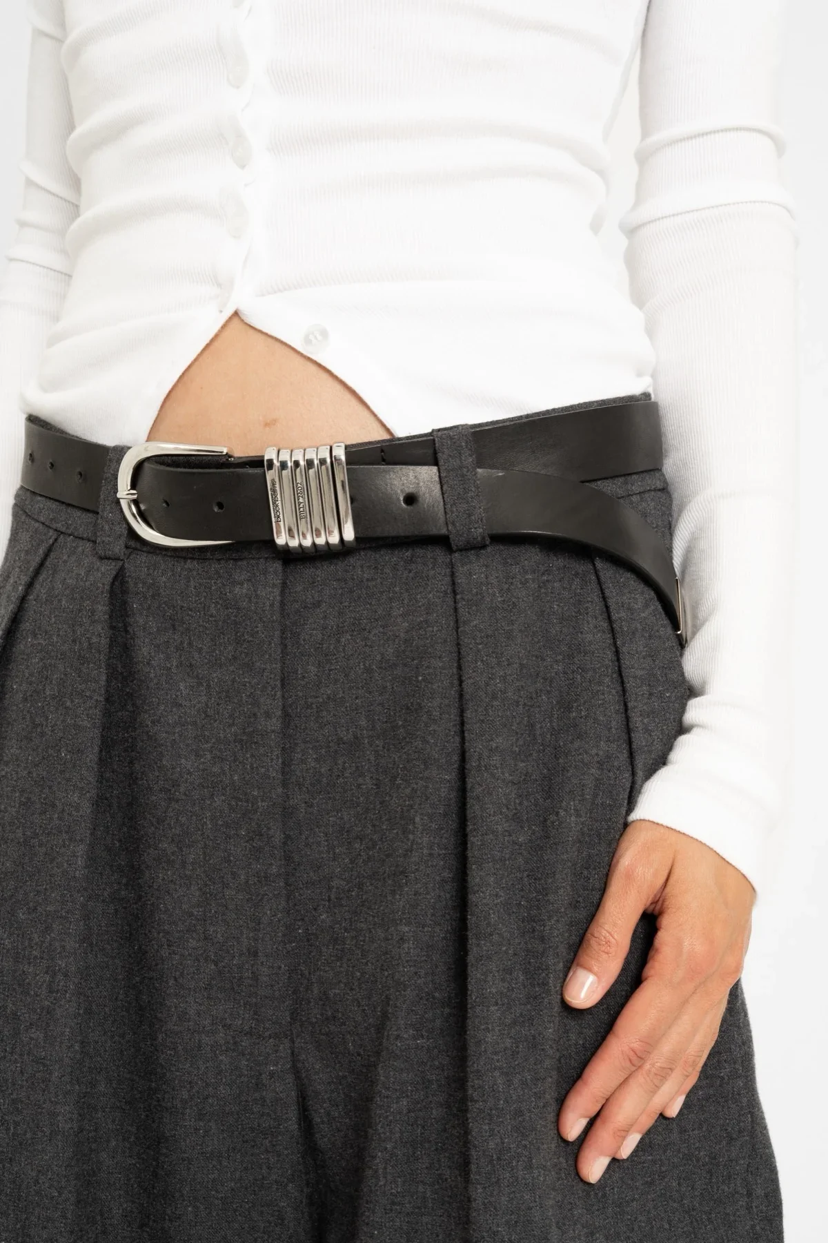 AW26_ECom_CLEAH_Flares_Anthracite_3.webp