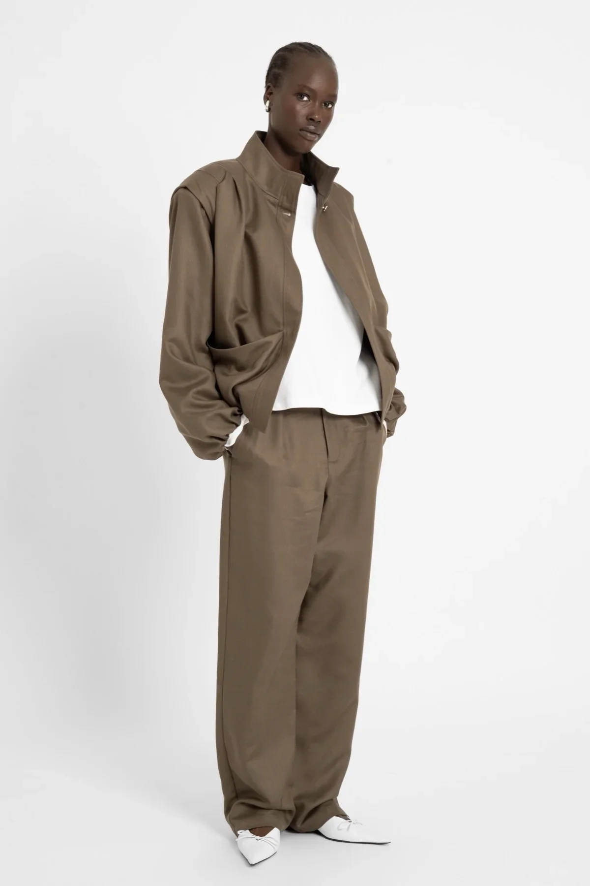 AW26_ECom_BOBBY_Jacket_Olive_3.webp