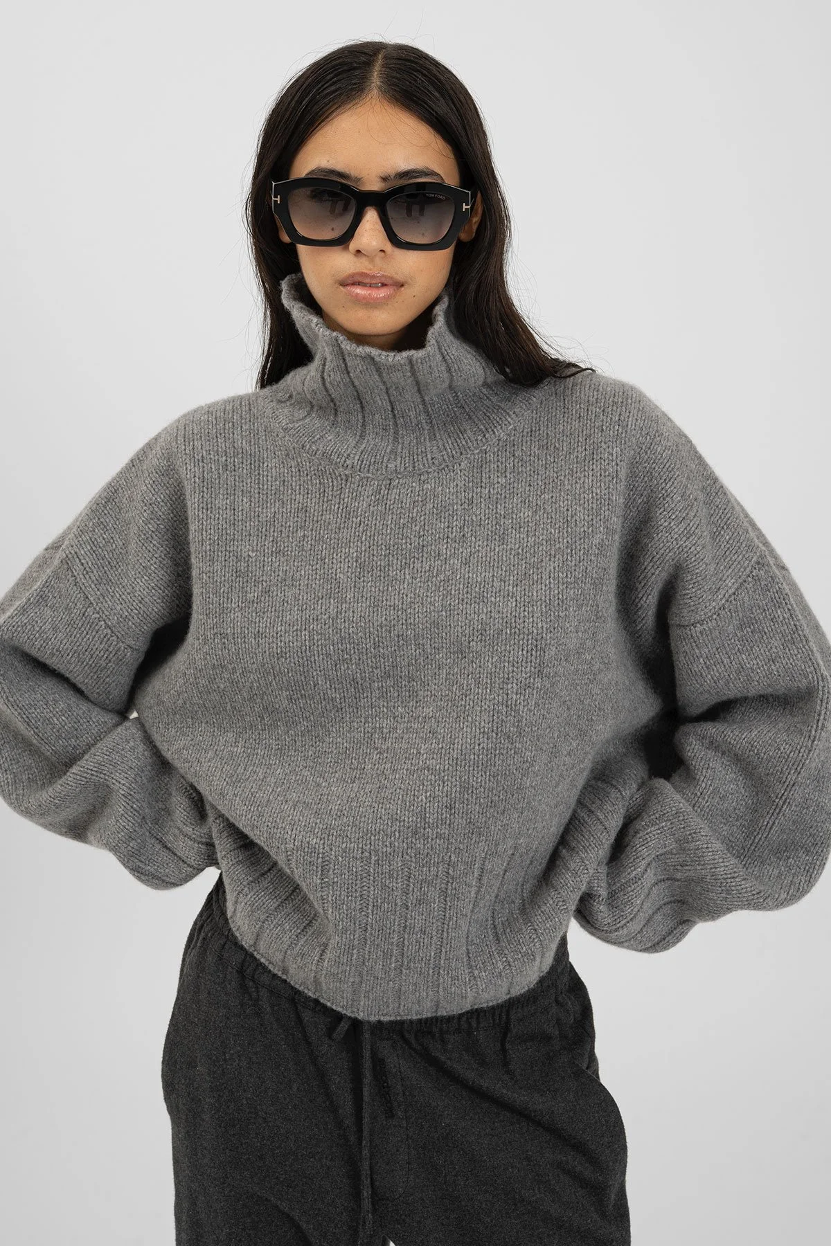 AW25_ECom_bp_SUMY_Turtle_Mid_Grey_2.jpg