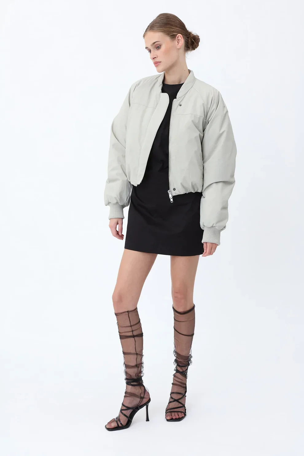 Ola_Piping_Bomber_Jacket_4403-13066_Willow_Gray.webp