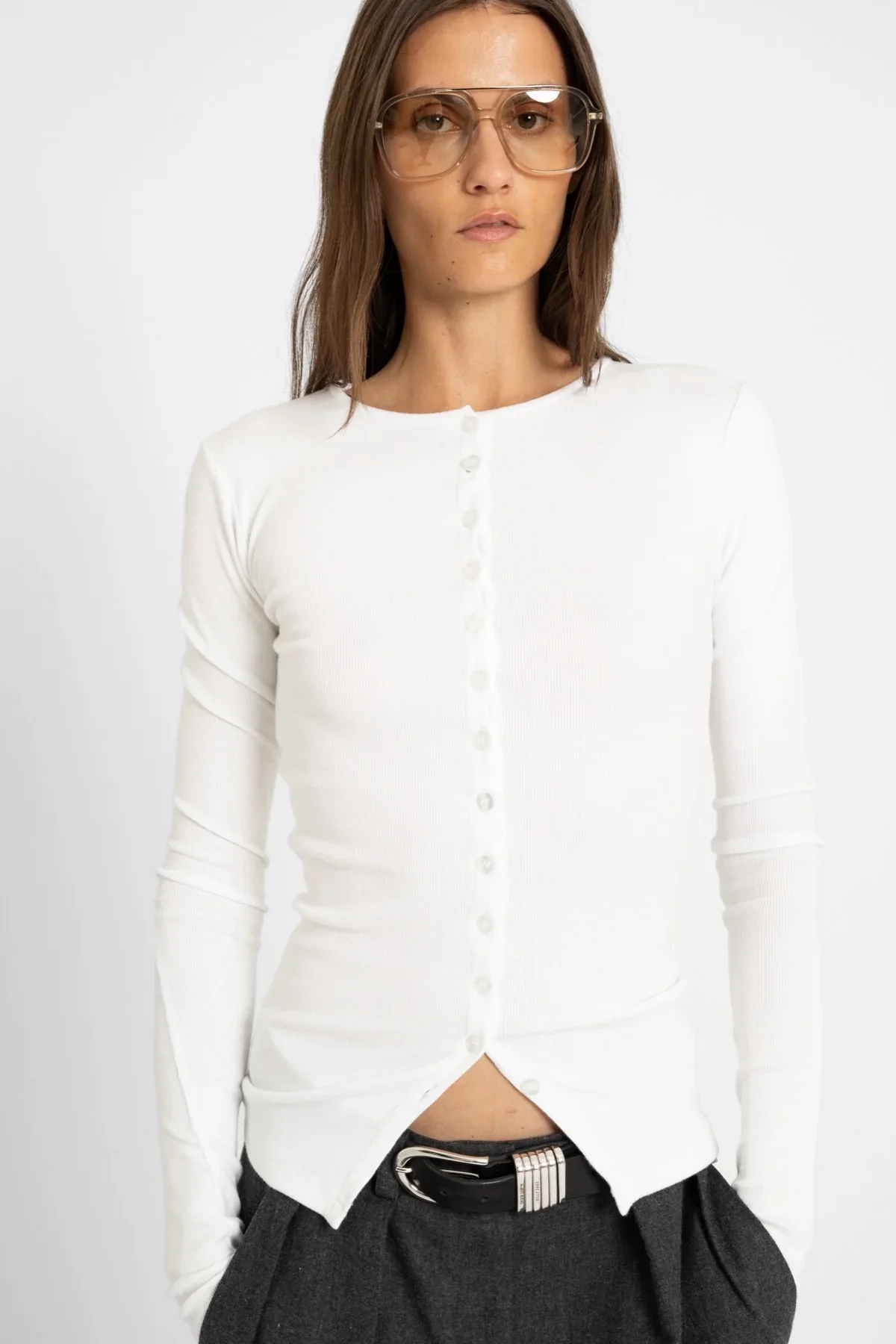 AW26_ECom_THICK_030_Shirt_White_3.webp