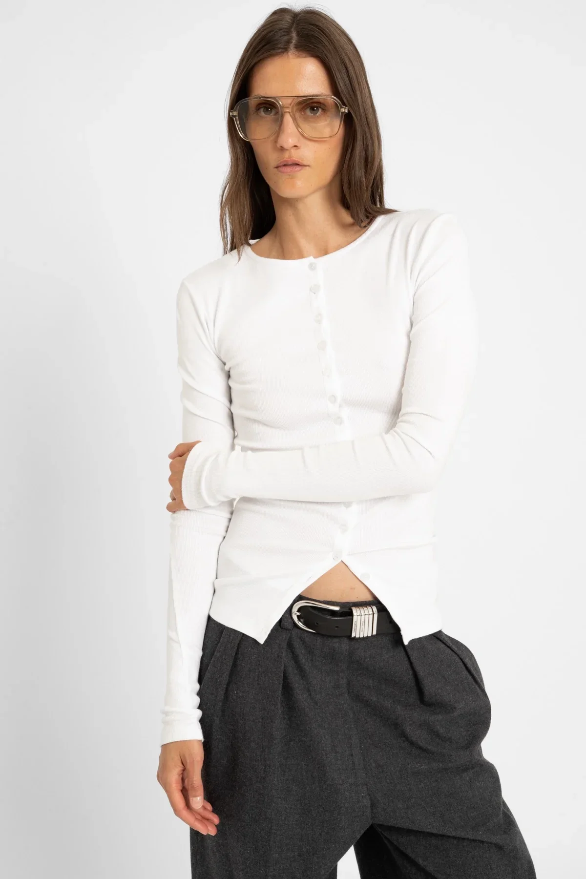 AW26_ECom_THICK_030_Shirt_White_1.webp