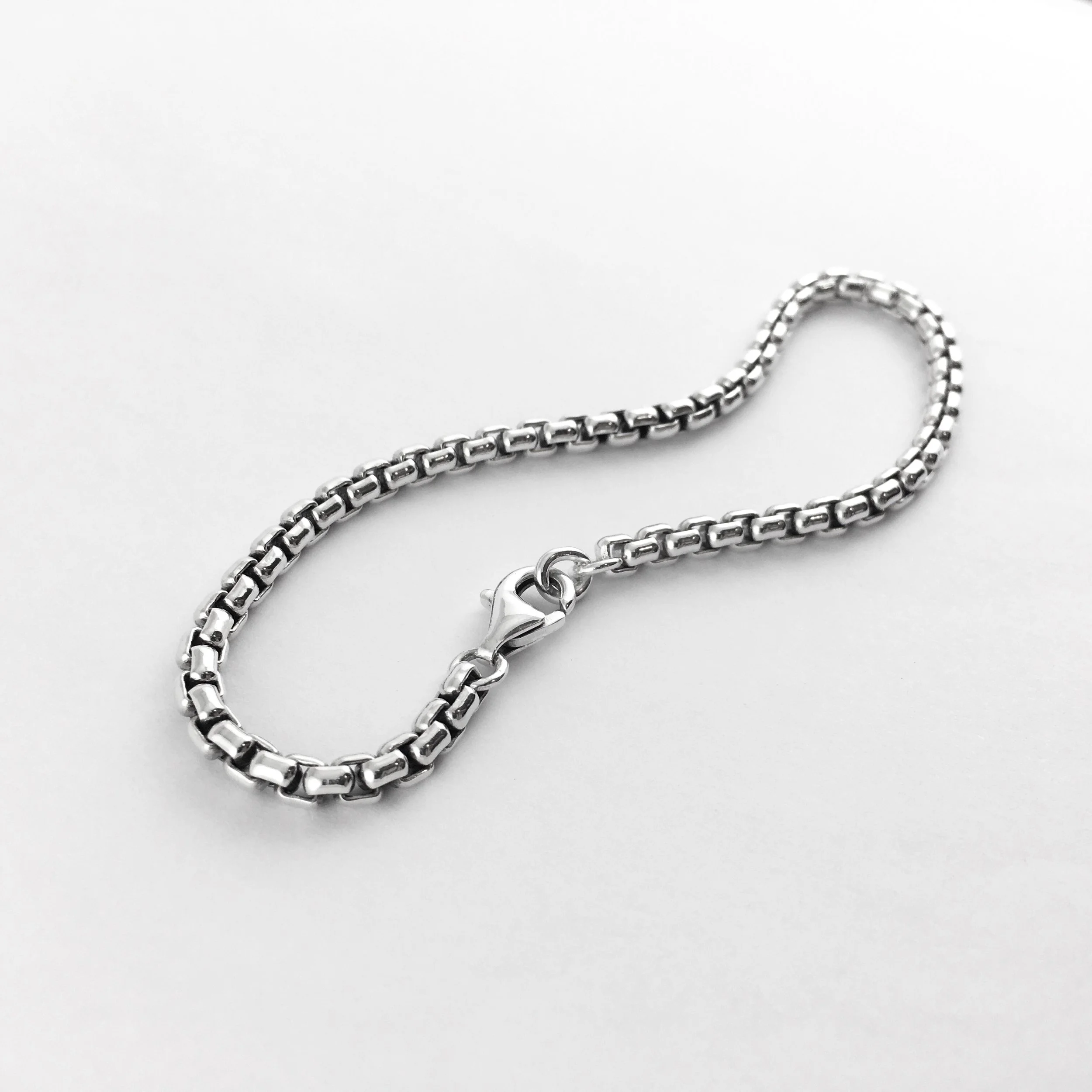 Box Link Chain Bracelet