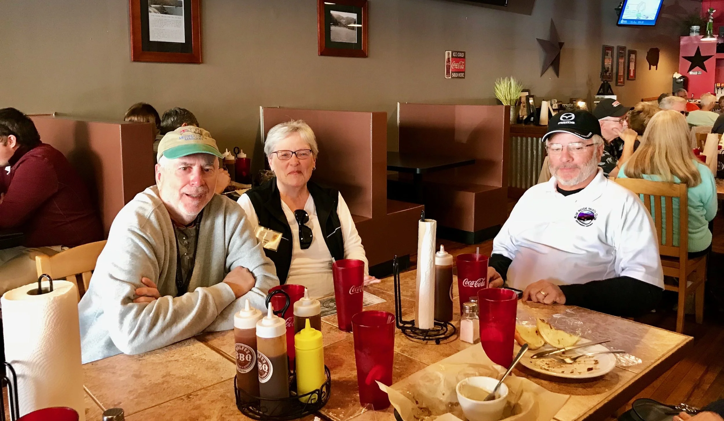 Lunch at Wolfe’s BBQ. From left: Joe Neely, Donna Neely, and Bill Mashburn.