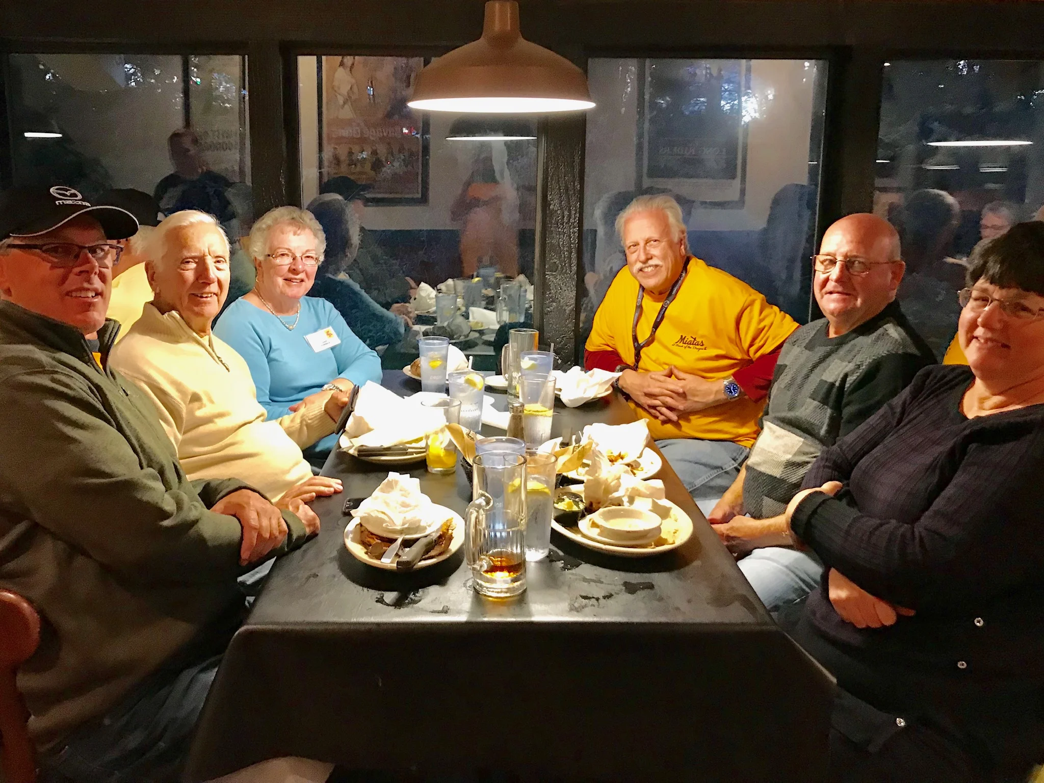 Saturday dinner at Sagebrush. Clockwise from left: Tracy Brown, Bill & Lana Horneck, Ken Ingram, Tom & Tammy Hickle.