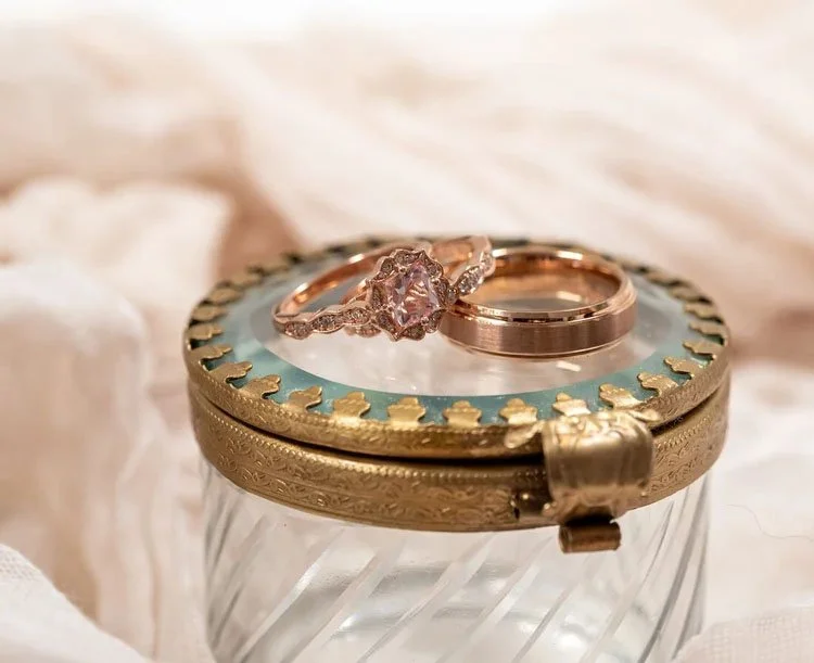 Petite_Heirloom_Keepsake_Boxes_2_wedding_birthday_party_event_rentals_Los_Angeles_Orange_County.jpg