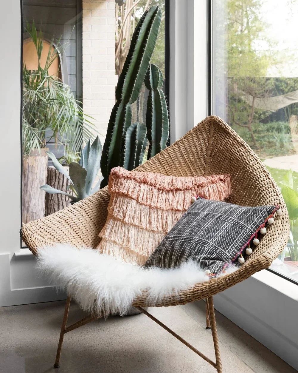 Duchess Velvet Pillow