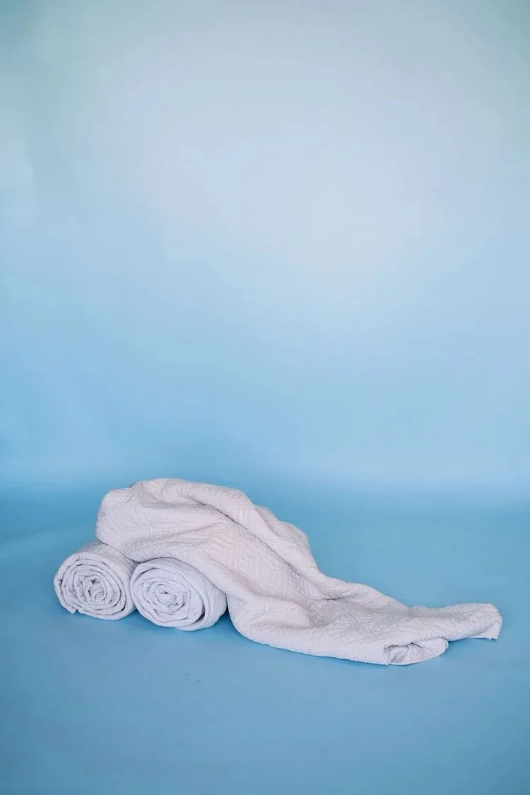 Textured Cream Quilt