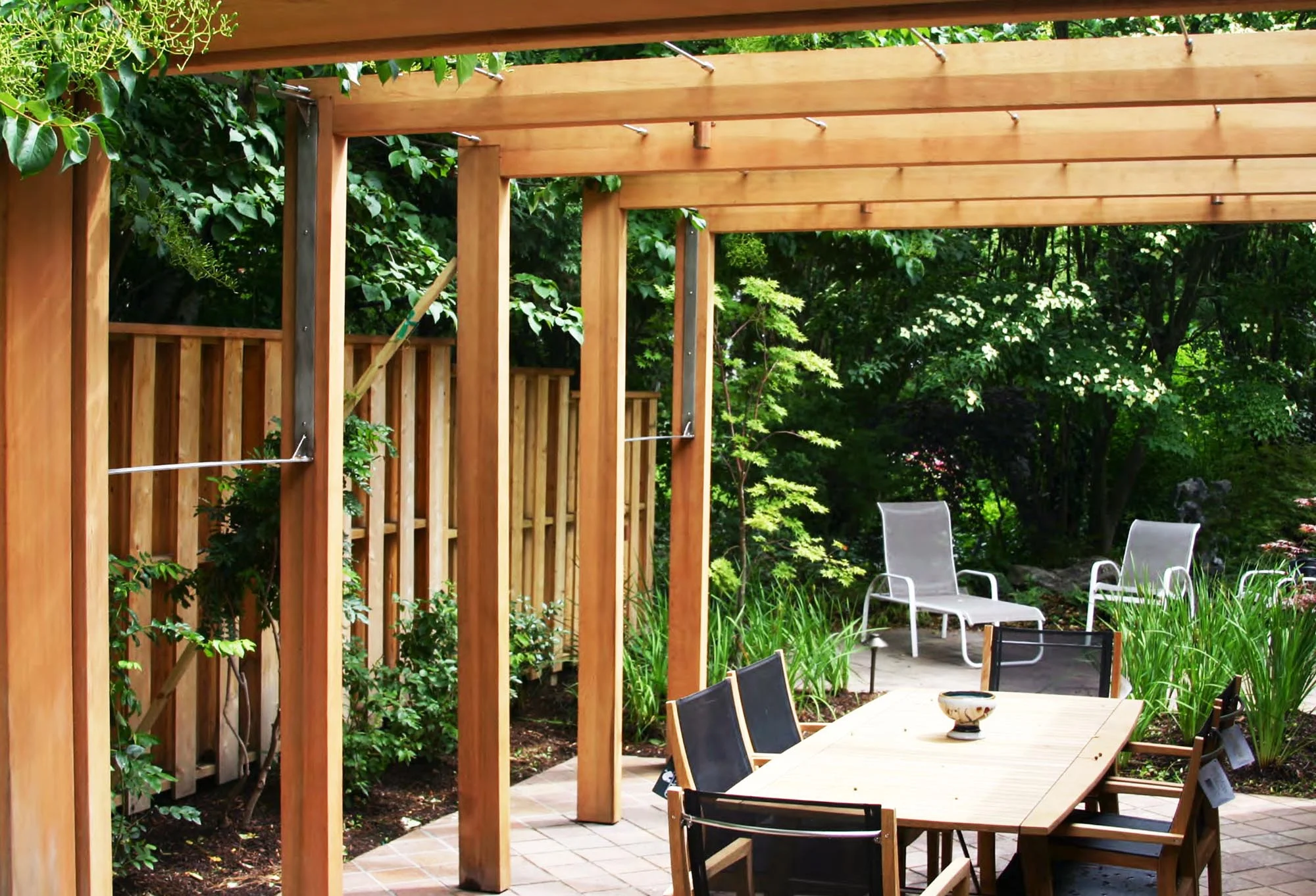 Thomas Wirth Associates garden design at Brattle Street