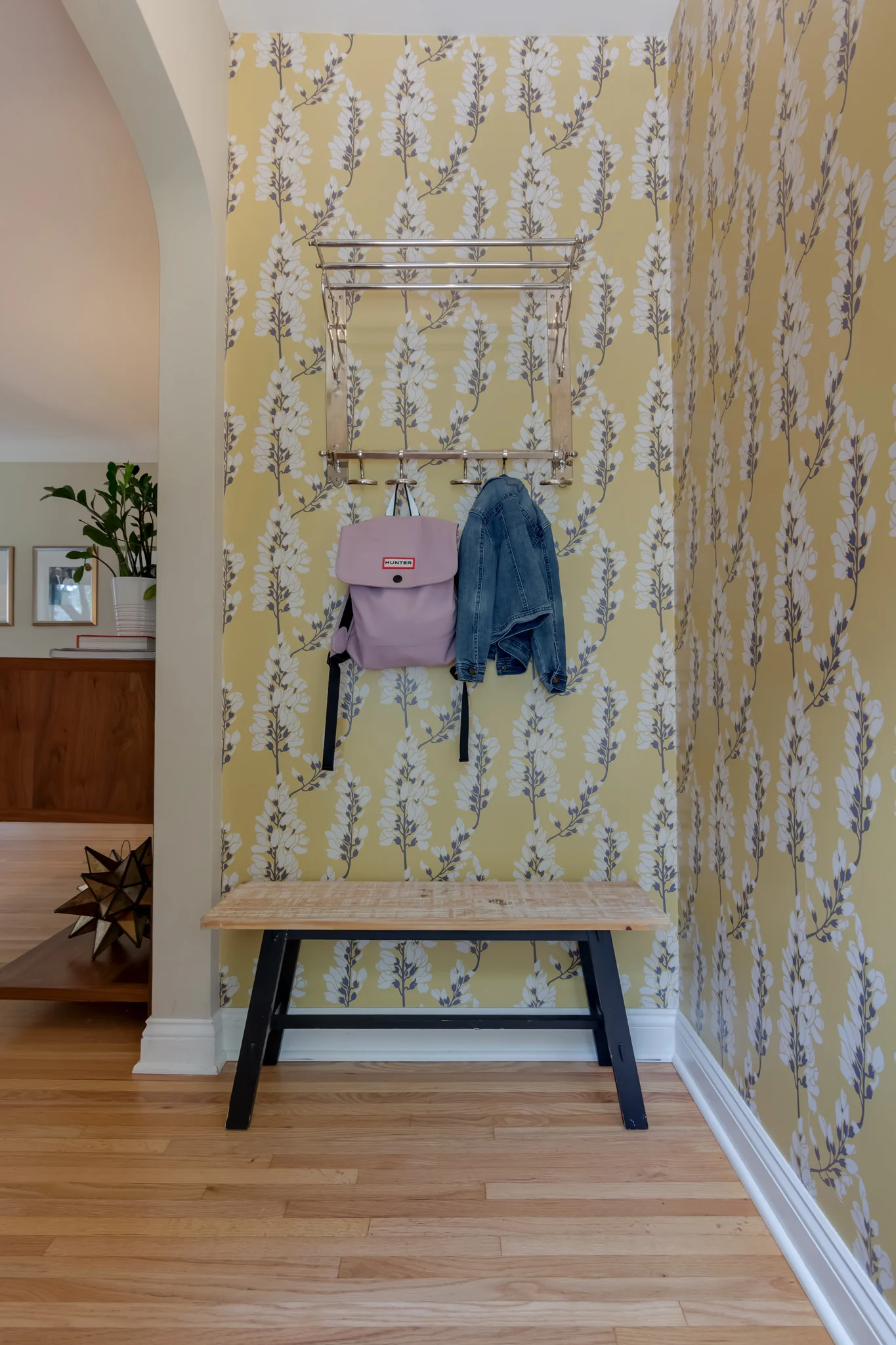 5708 Elliot Ave (Interiors)-1.JPG