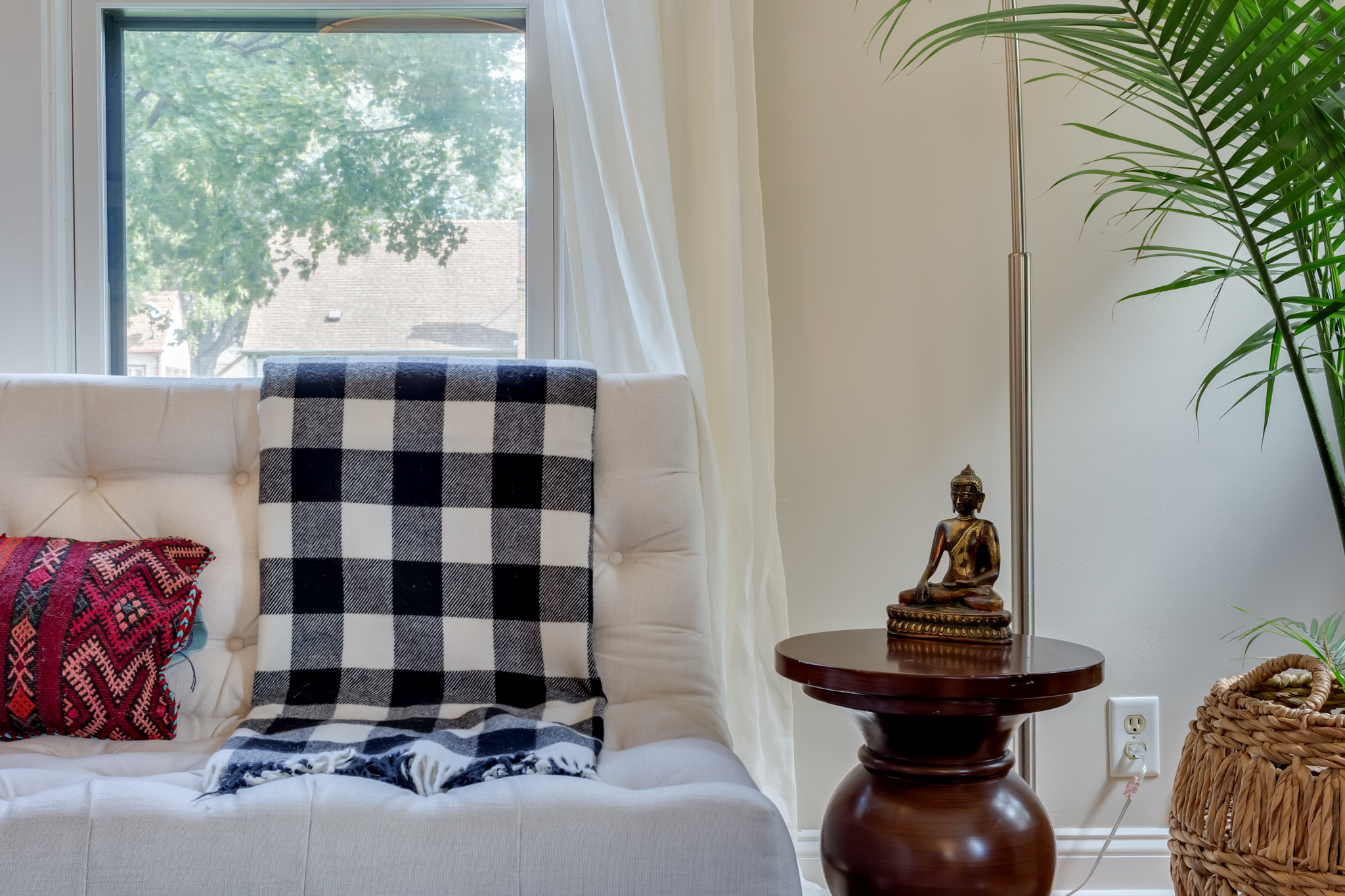 5708 Elliot Ave (Interiors)-36.JPG