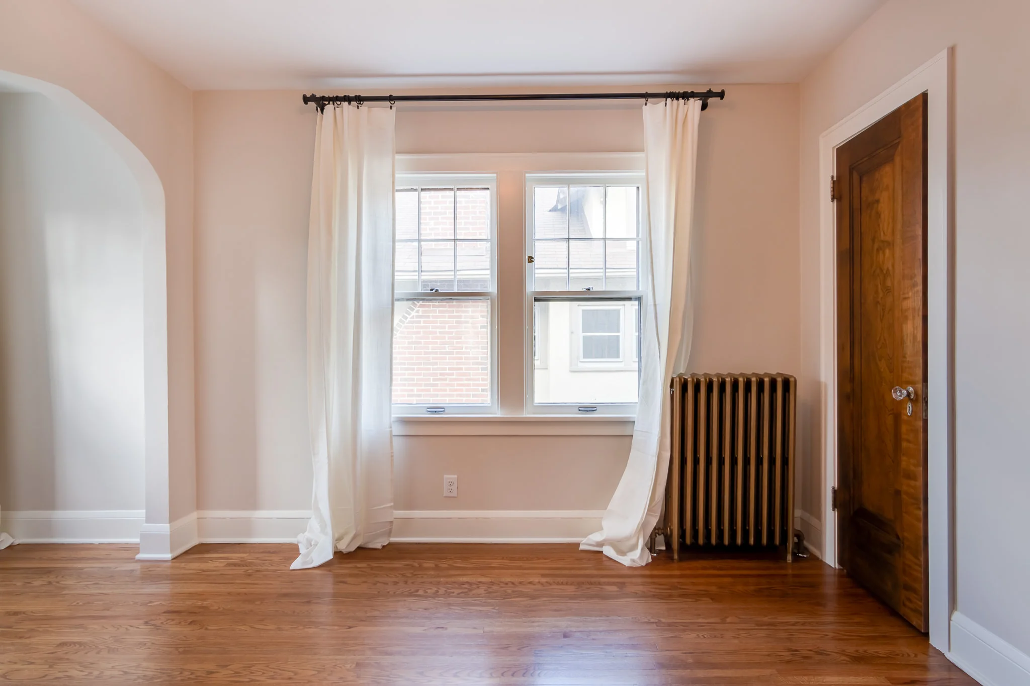 4723 Nokomis Ave Interiors-18.jpg