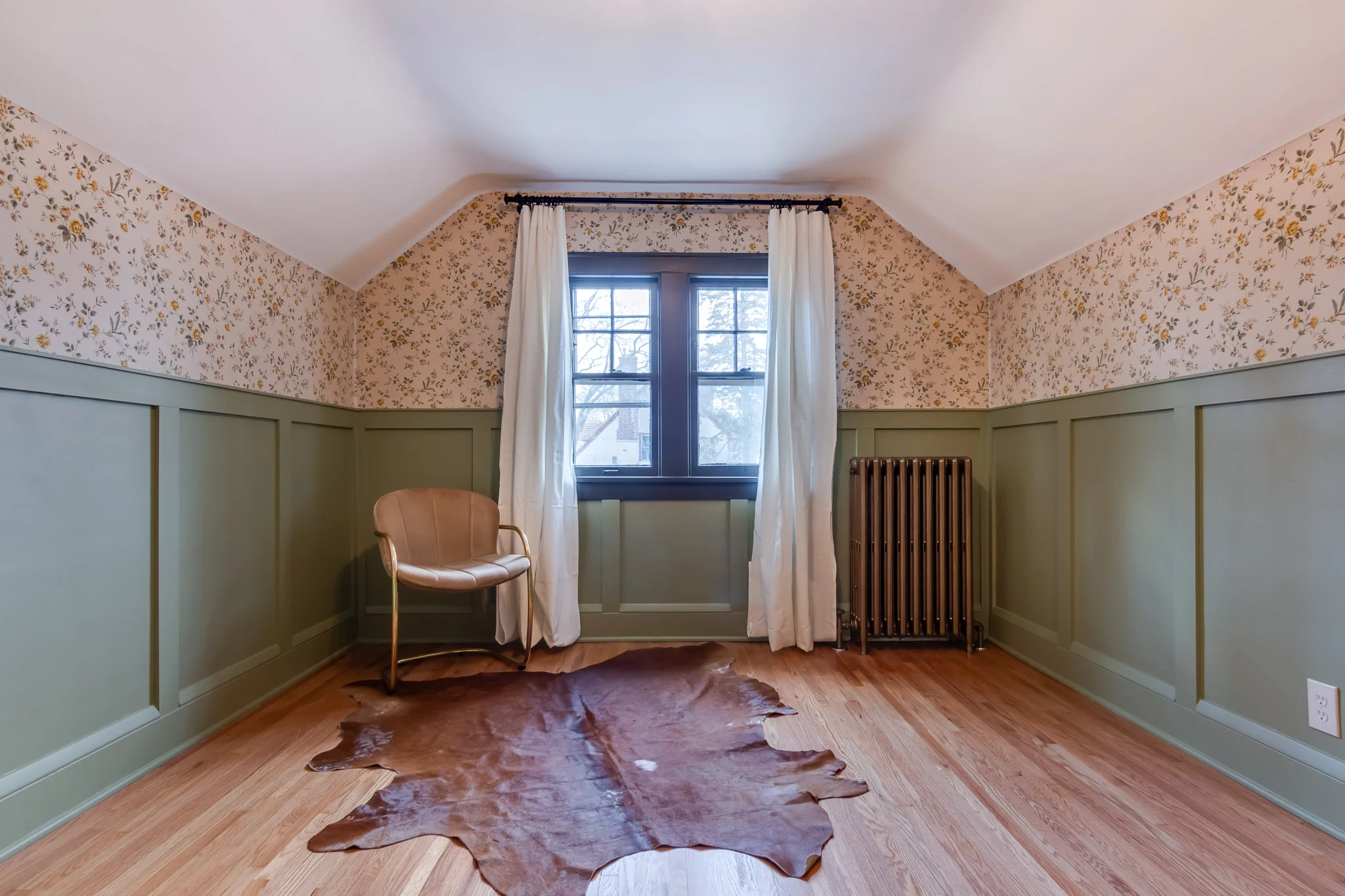 4723 Nokomis Ave Interiors-22.jpg