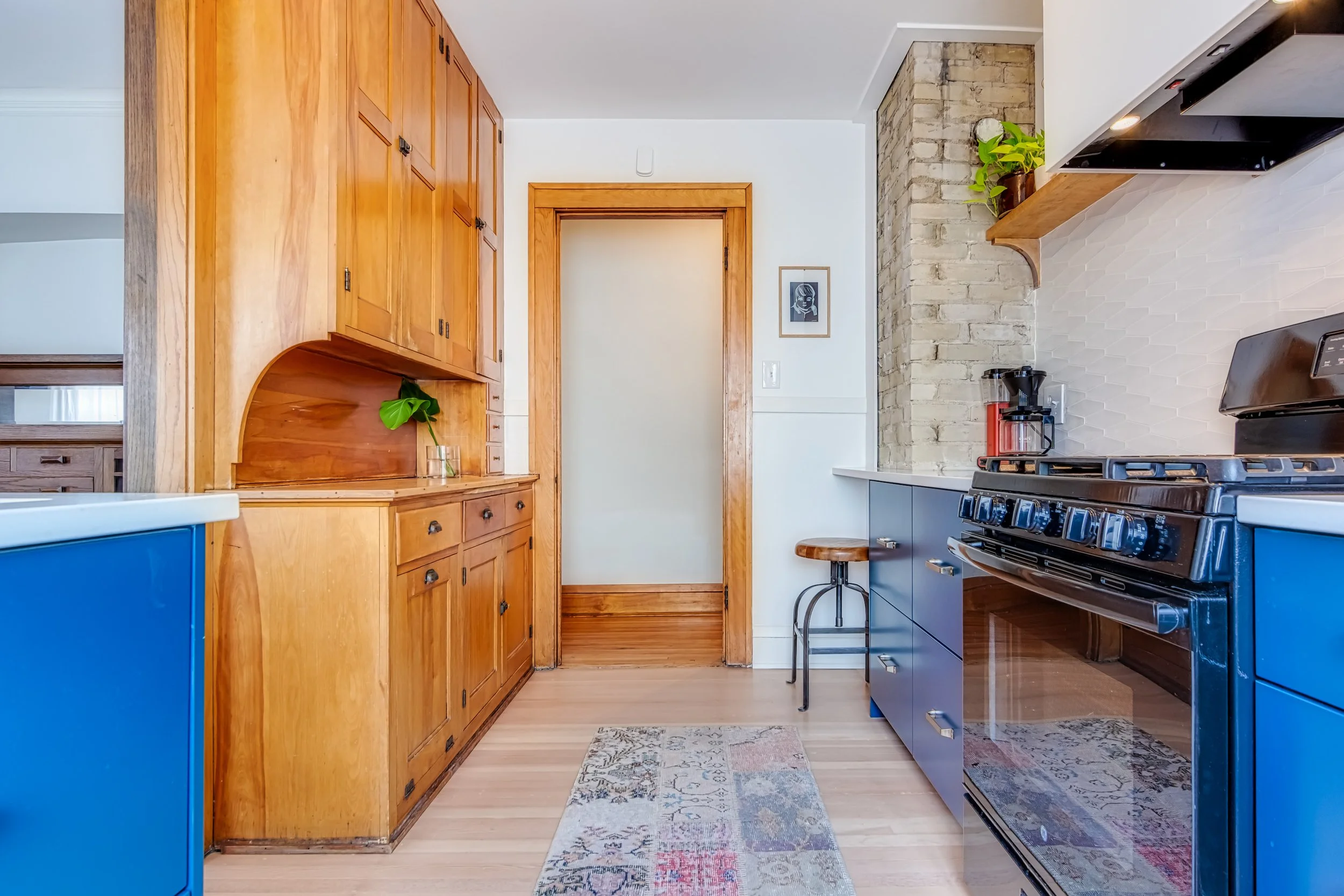 3929 Chicago Ave-3.jpg