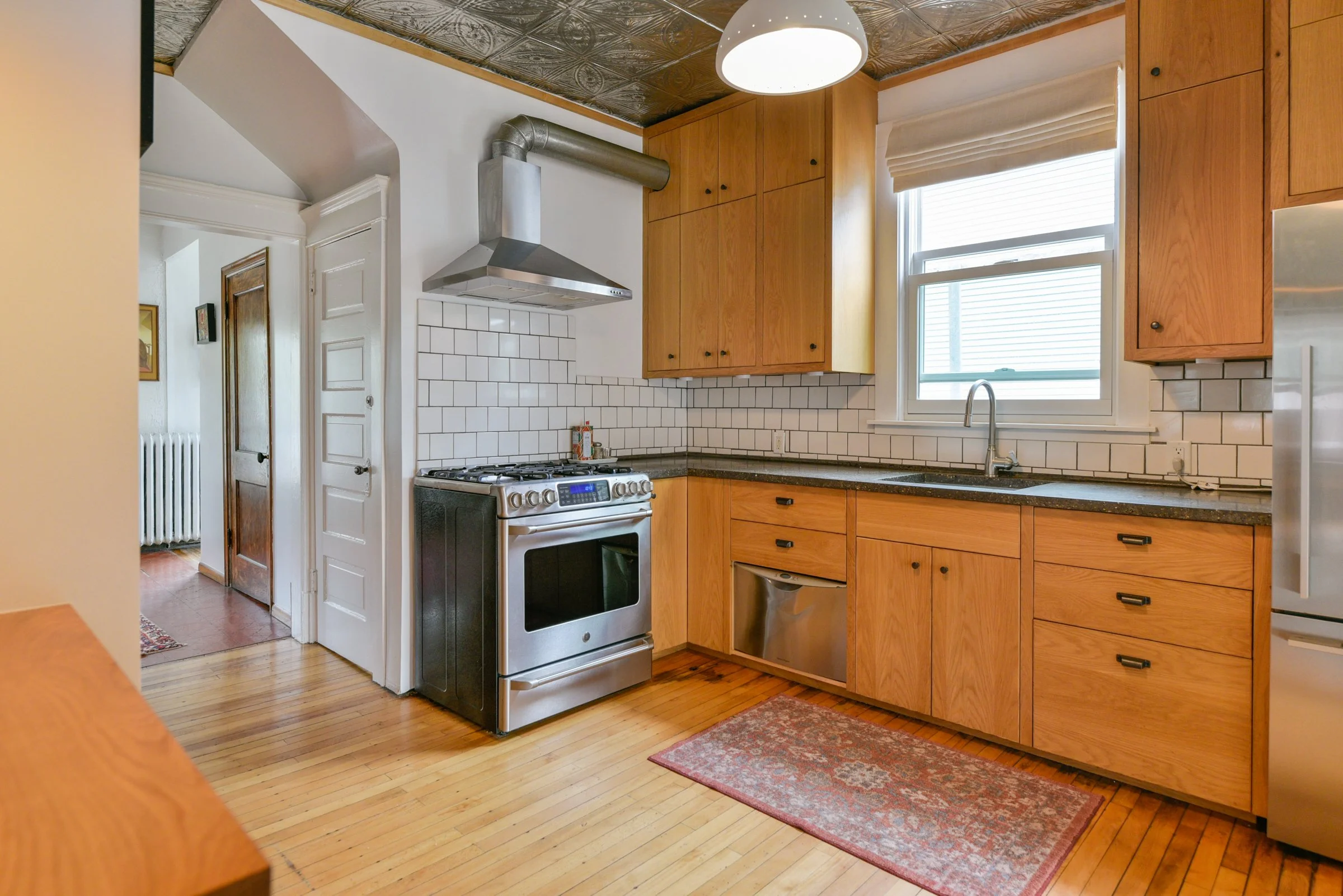 3445 Blaisdell-17.jpg
