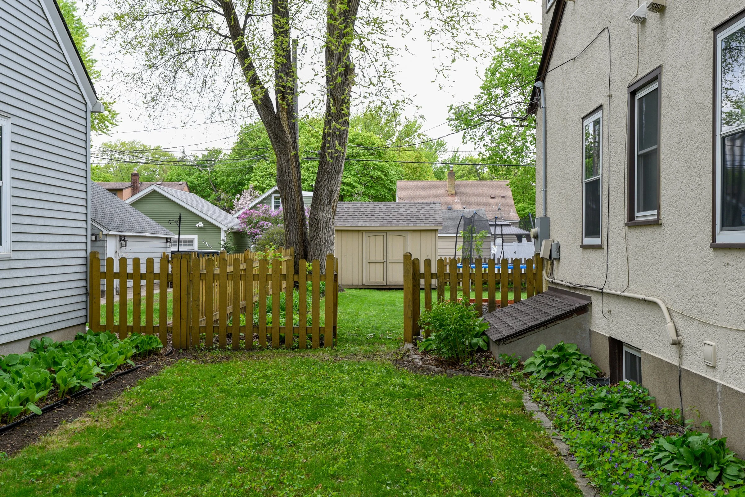 5300 12th-40.jpg