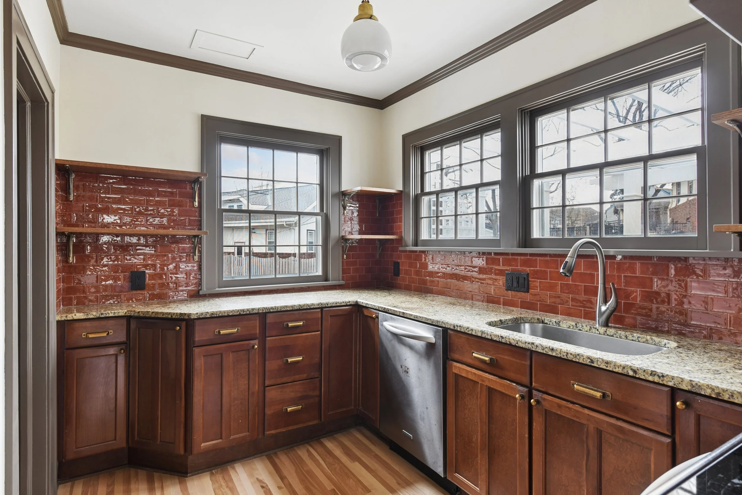 5317 1st Avenue South - 11.jpg