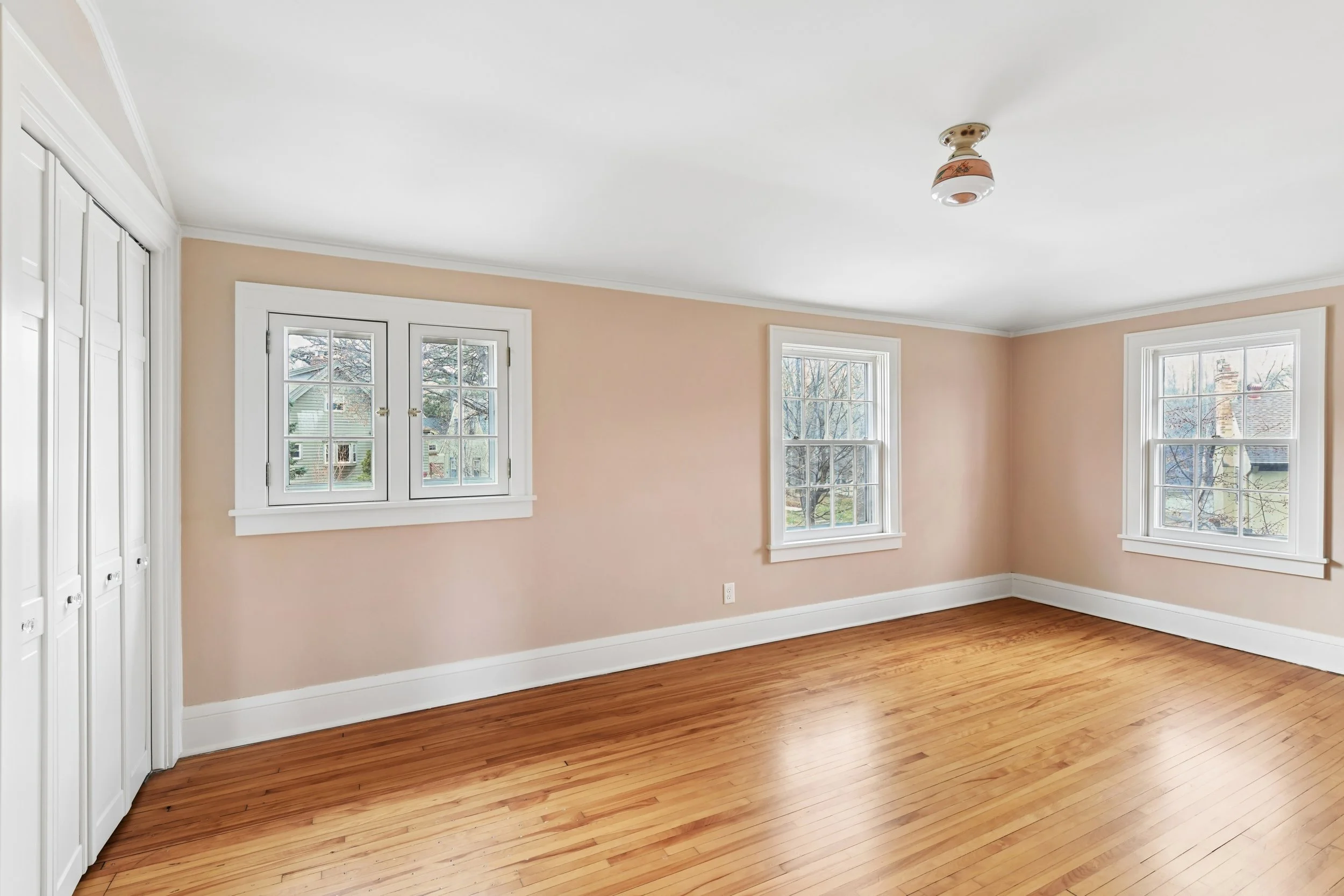 5317 1st Avenue South - 26.jpg