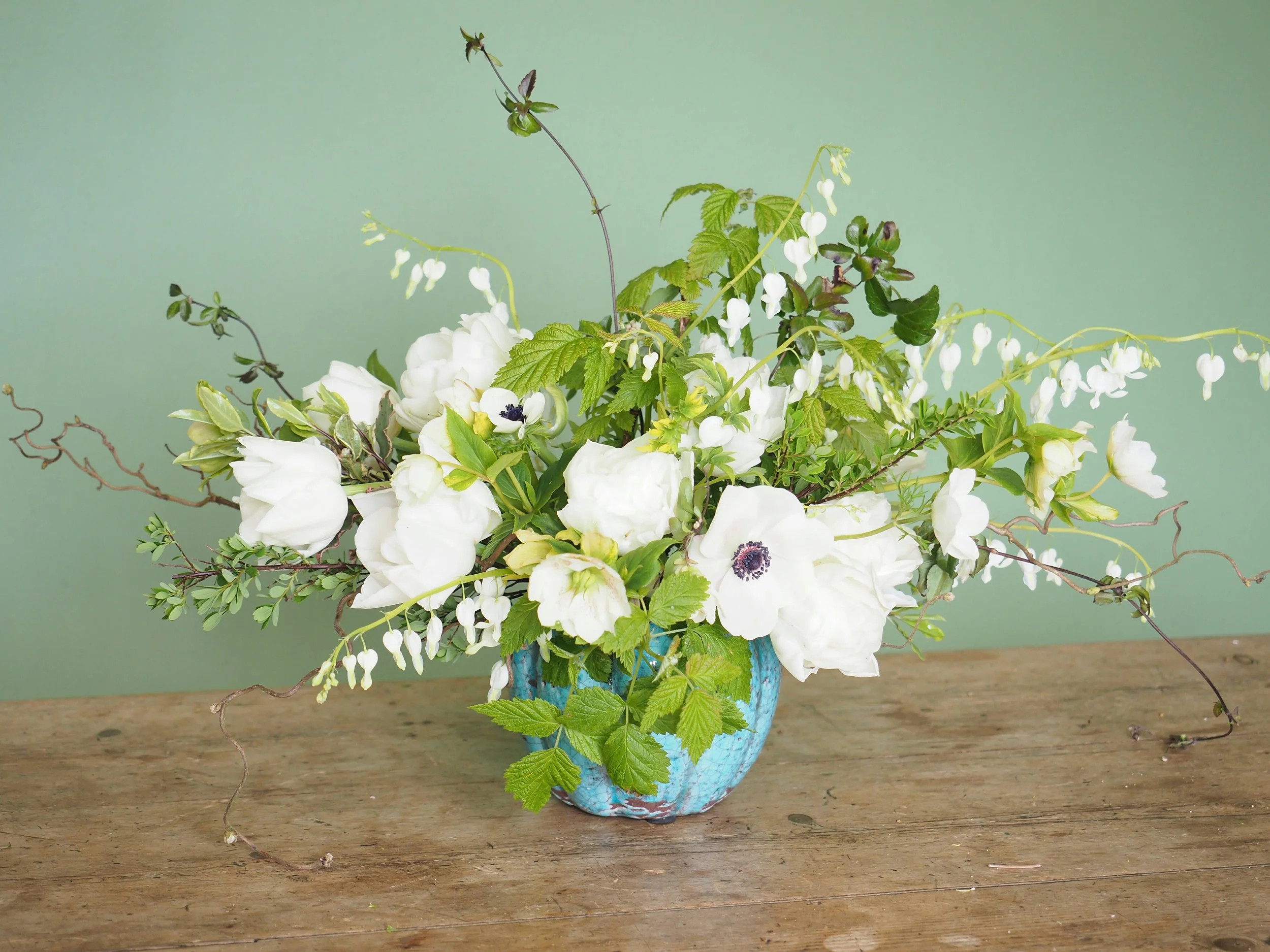 The Spring design from the cutting garden featured white hellebores, 'Mondial' tulips and white anemones, alongside Bleeding Hearts and plenty of gorgeous Spring foliage. 