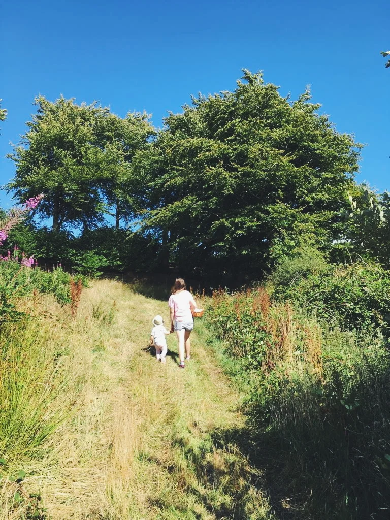 Thanks to my friend Alice for this lovely picture of Immy and me! 