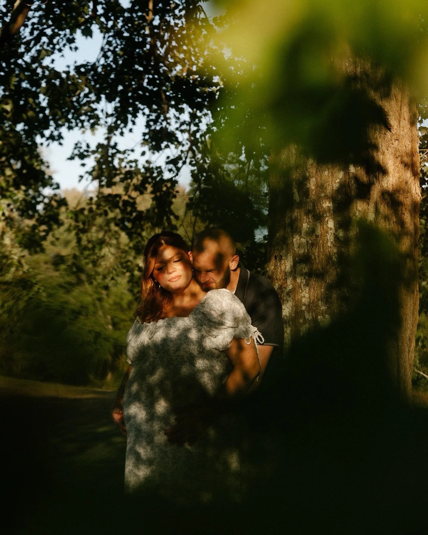 the dreamiest fall maternity session 💫🍂
