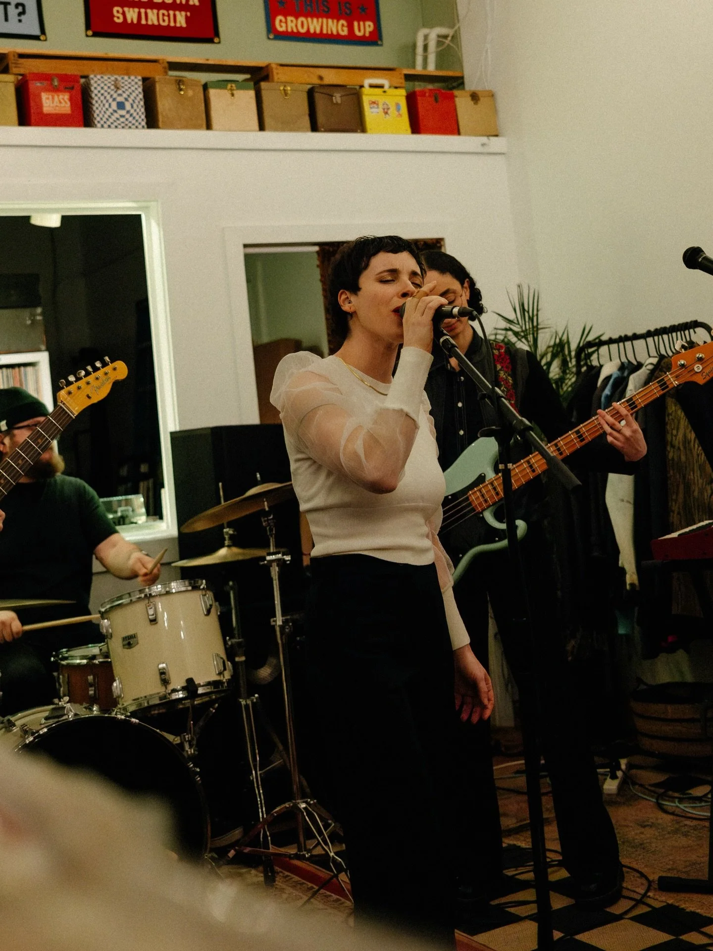 some fall &bull; winter shows ft. @coryblair.music @teenidlemusic @emmaeengel 🌙