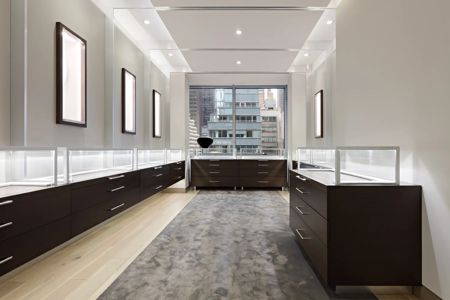 Diamond Showroom