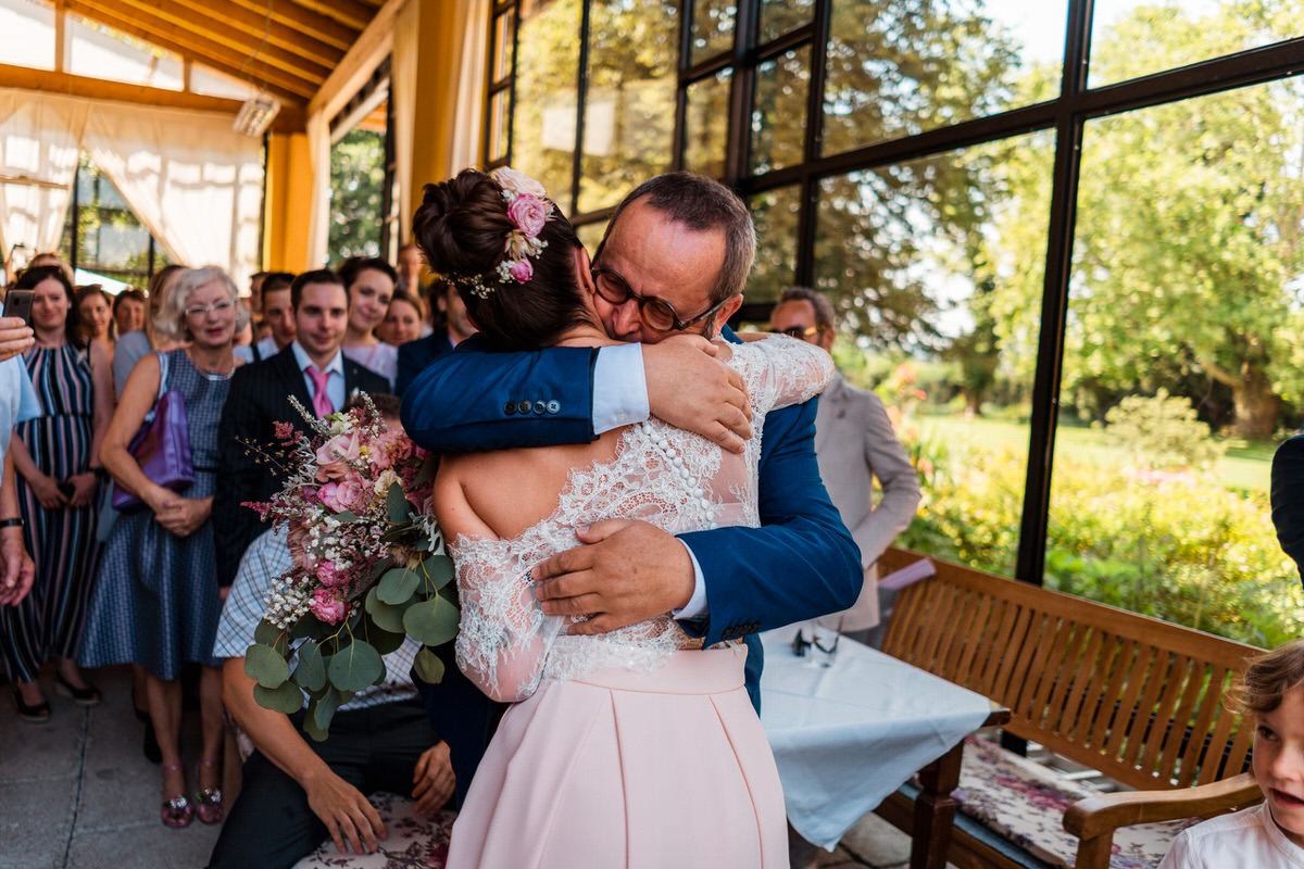 ©Photos-by-Markus-Jöbstl-2019-Hochzeit-Schloss-Ottersbach-016.jpg