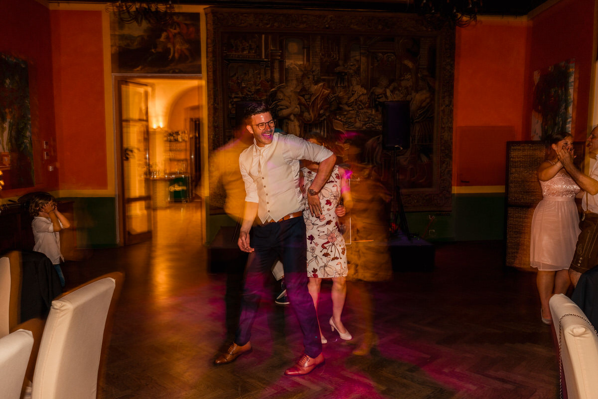 ©Photos-by-Markus-Jöbstl-2019-Hochzeit-Schloss-Ottersbach-042.jpg