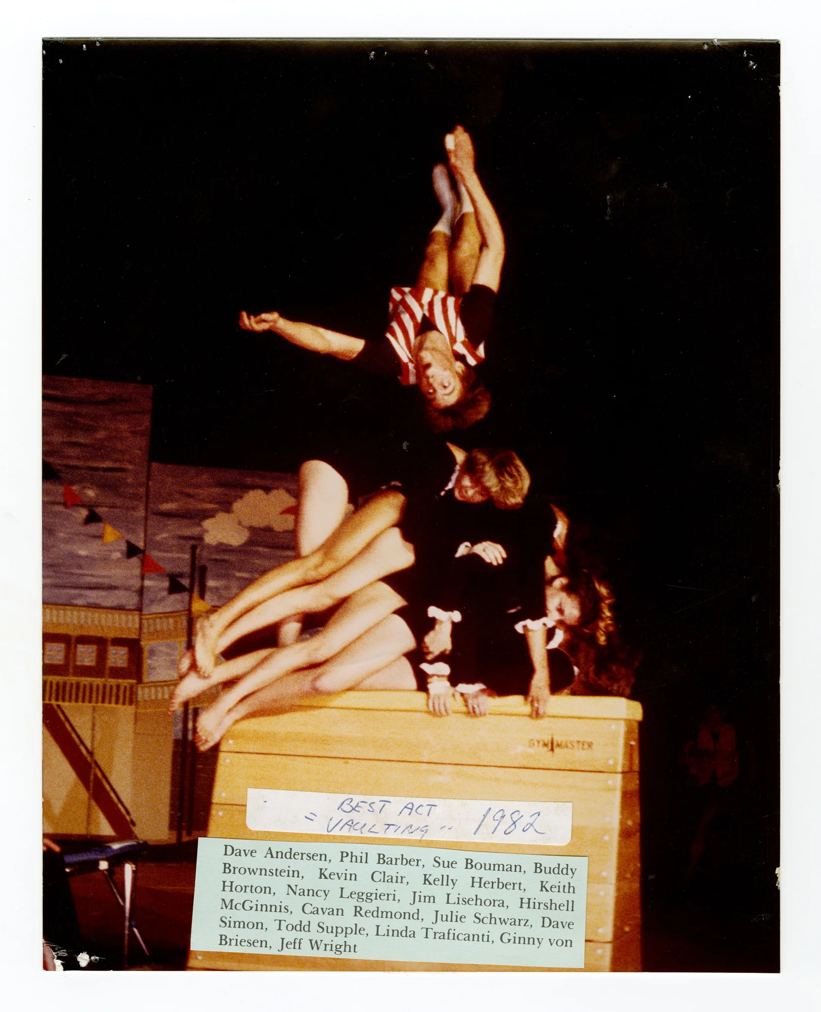 1982 - Vaulting