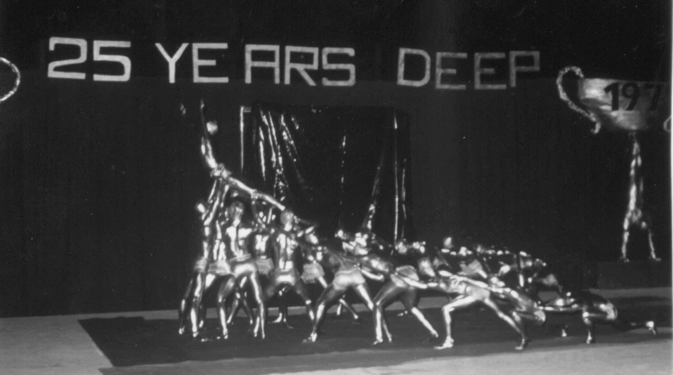 1971 home show statuary.jpg