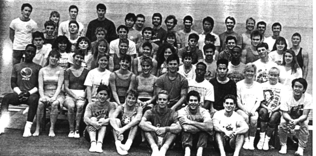 1989 Troupe.jpg