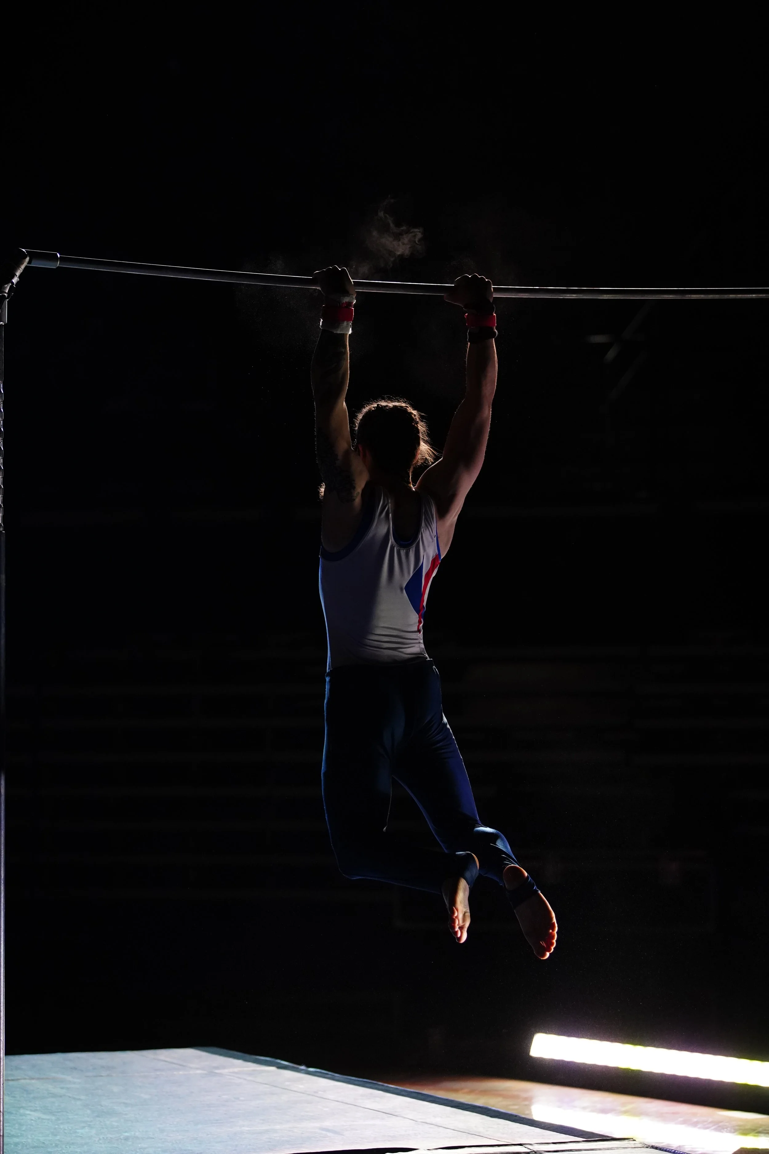  Jacob Barsam on high bar 