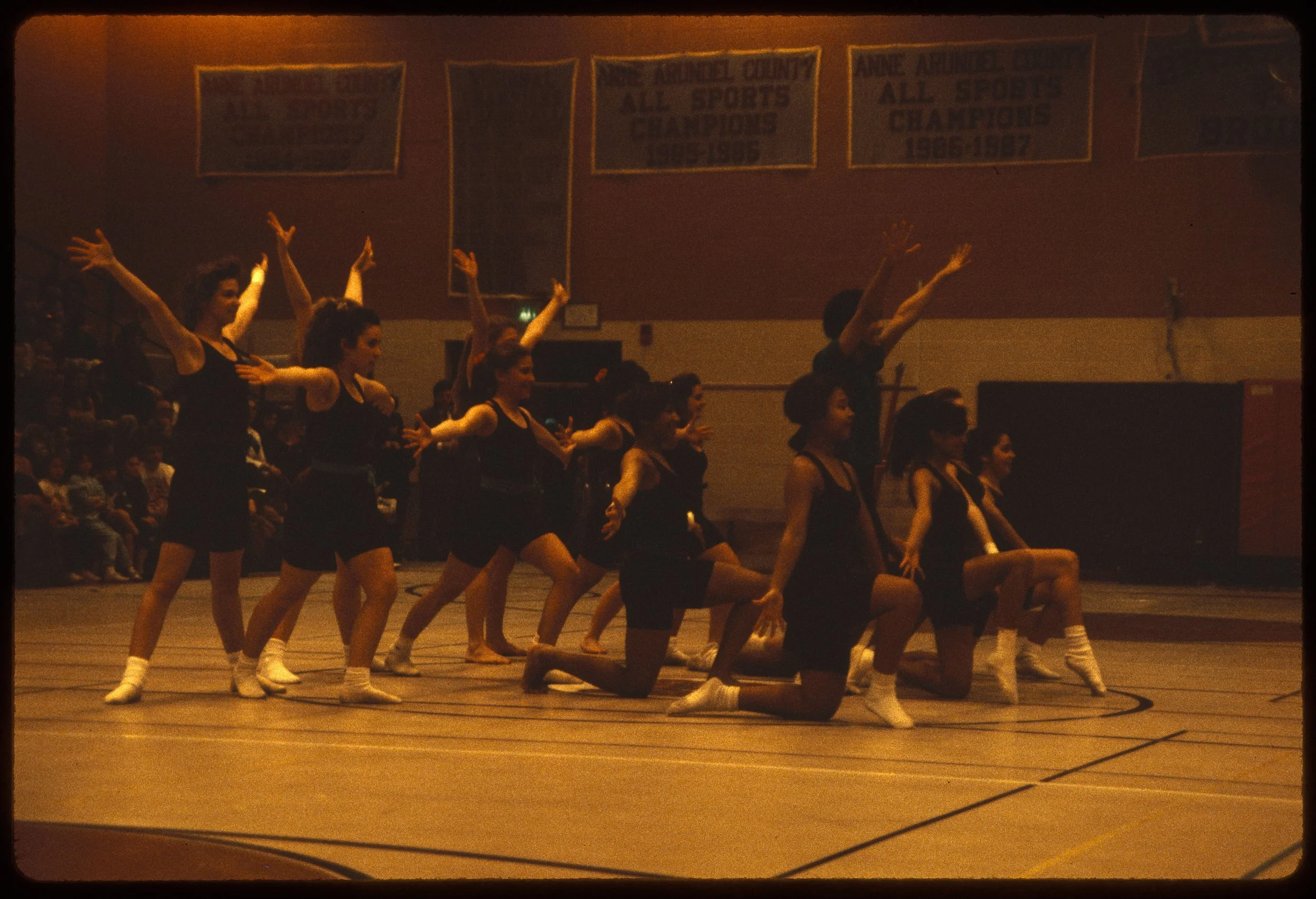 univarch-069770 Dance routine at roadshow.jpg