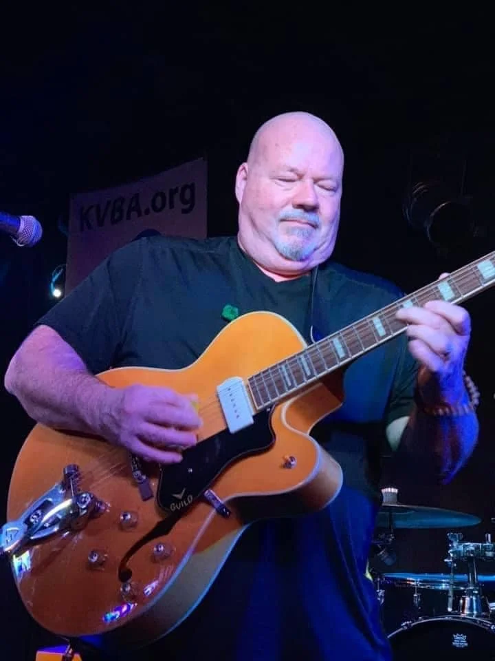 Live Music by Kevin Nichols