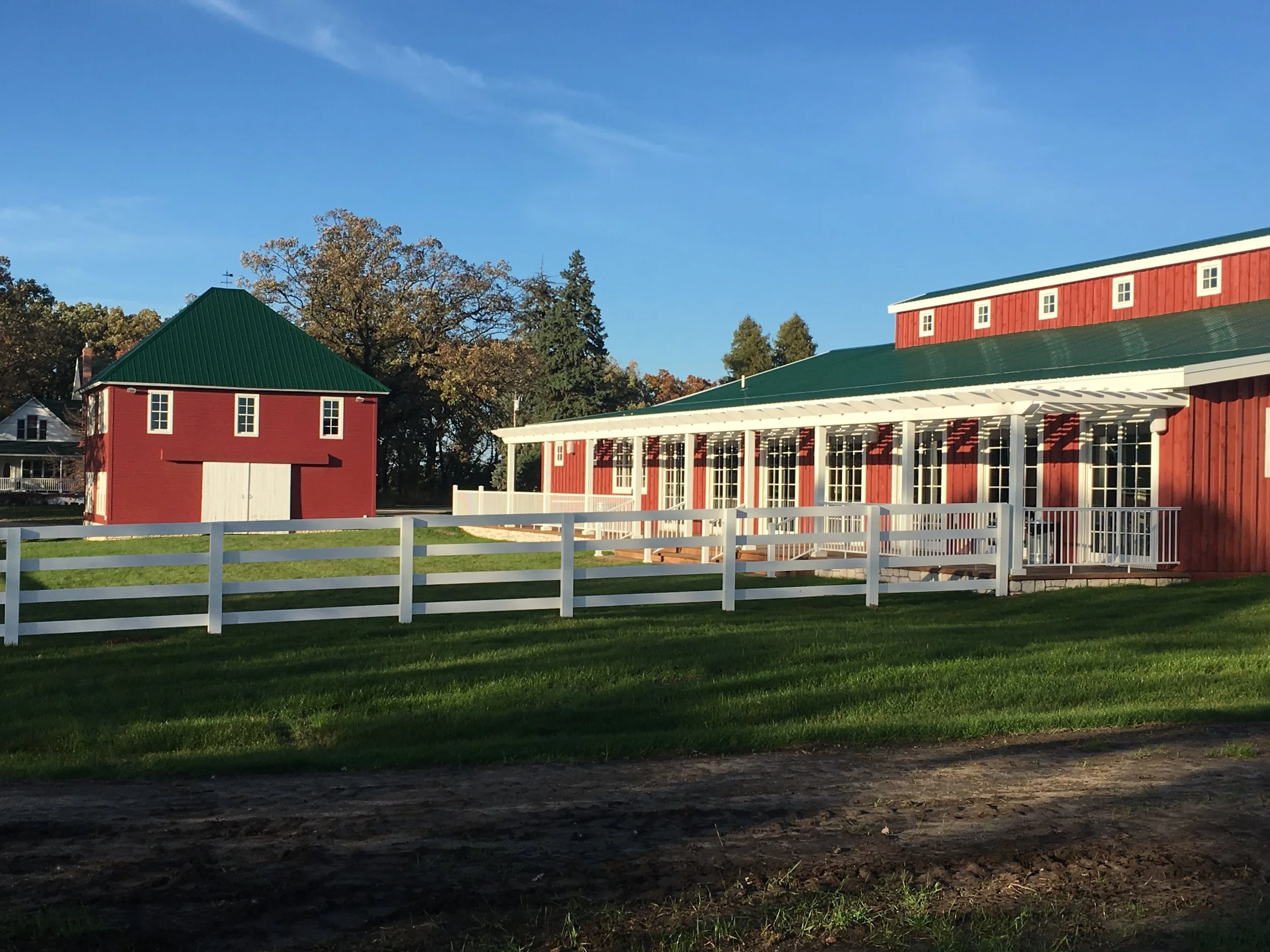The newly renovated wedding barn lets you rest assured that you will have a beautiful day regardless of the weather.