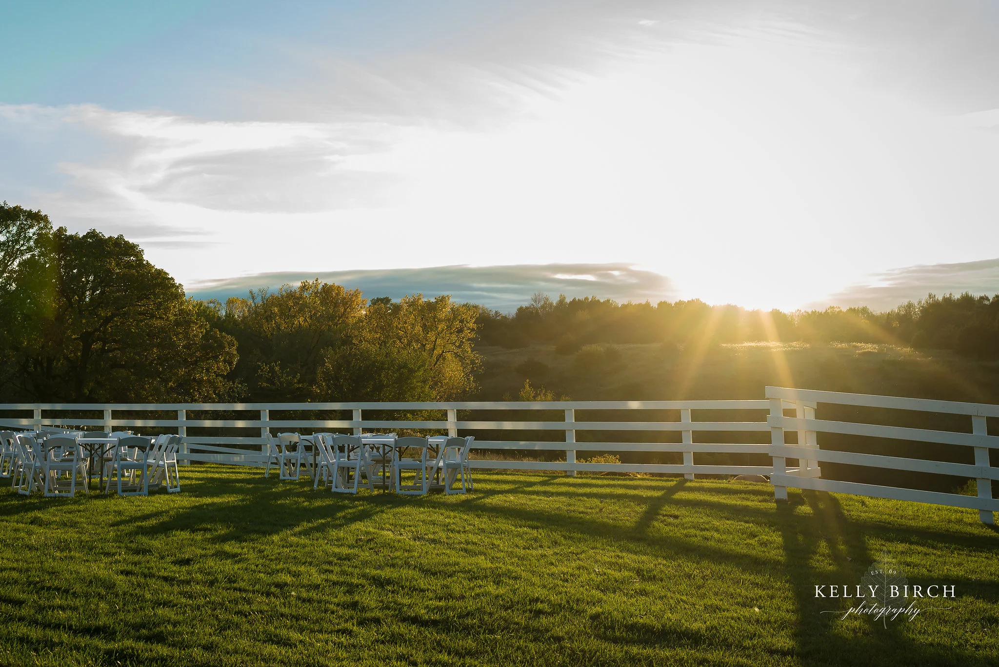 A gorgeous sunset on the reception lawn.