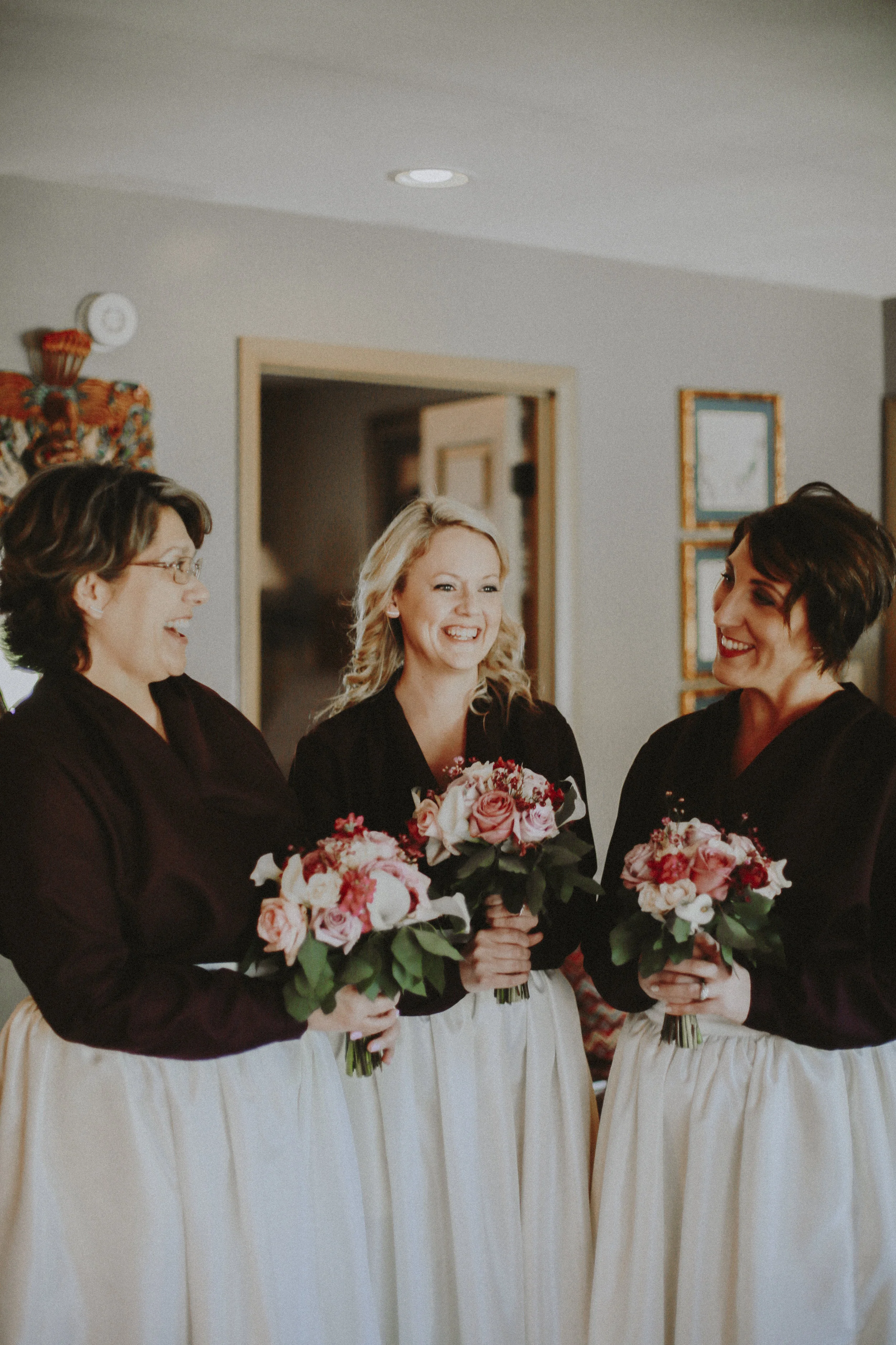 BrideGettingReady-47.jpg