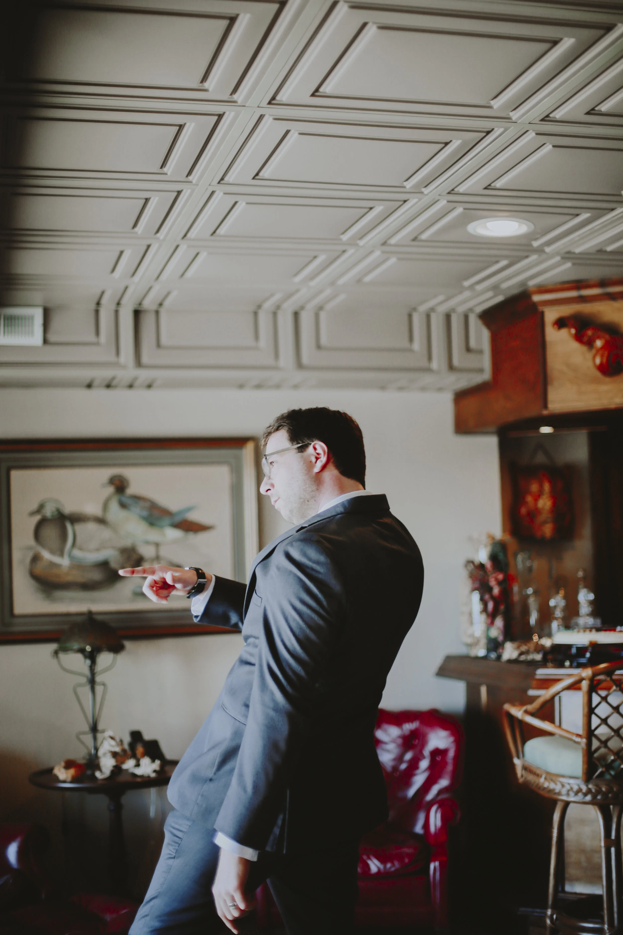 GroomGettingReady-Cake-9.jpg