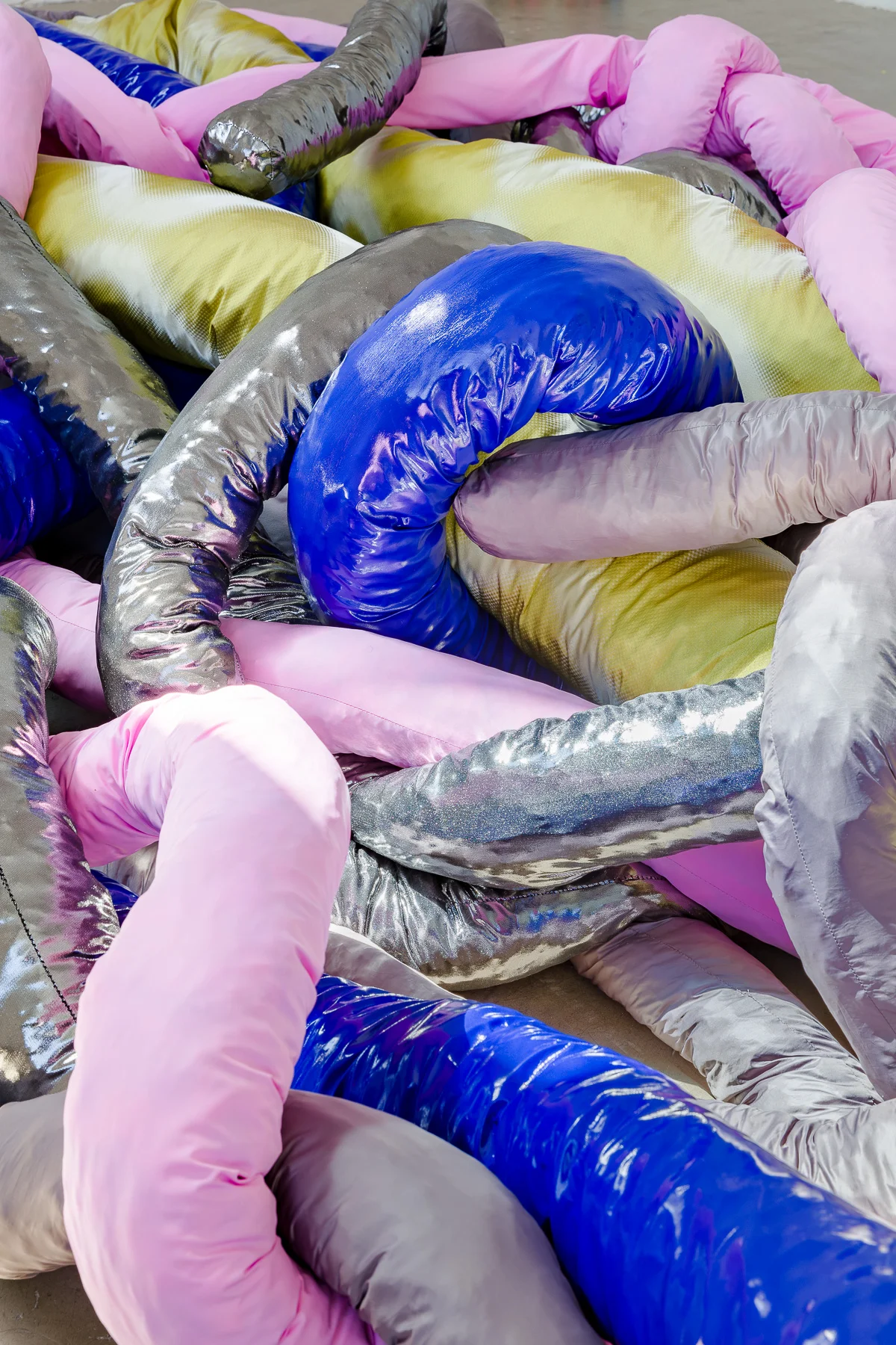 2019_04_20_Ausstellungsansichten_Heartbreaks-Or-Loving-you-is-complicated_011_web.jpg