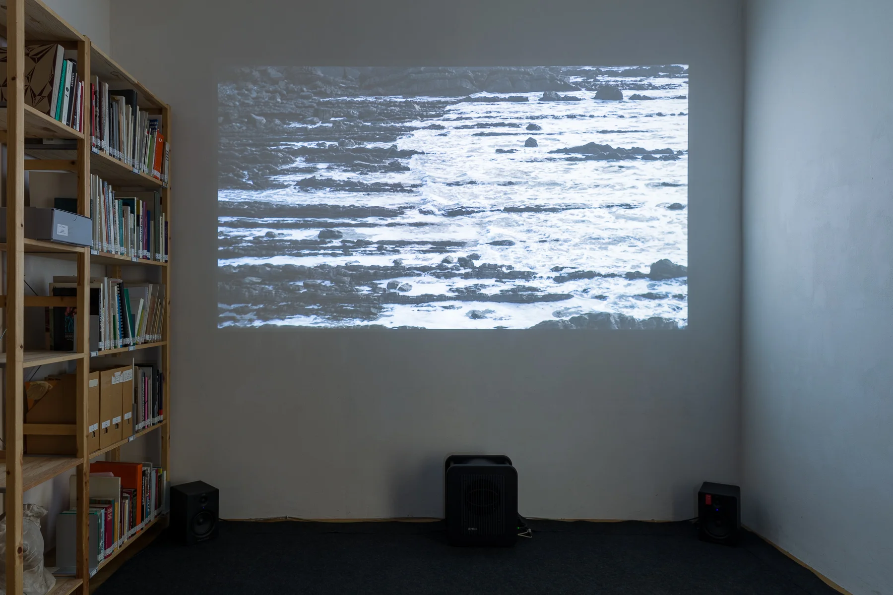2019_04_20_Ausstellungsansichten_Heartbreaks-Or-Loving-you-is-complicated_038_web.jpg